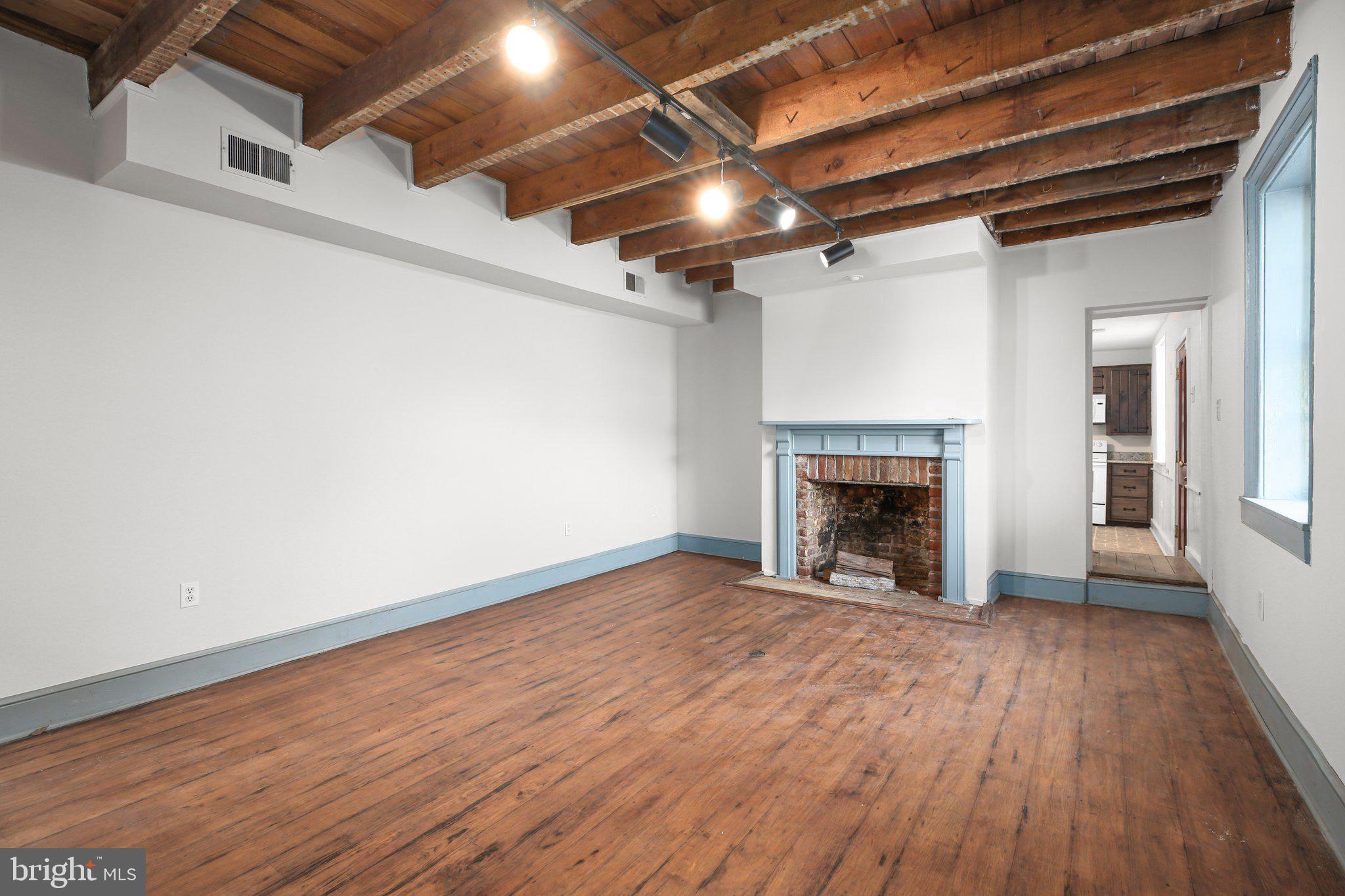 HISTORIC DISTRICT - Residential