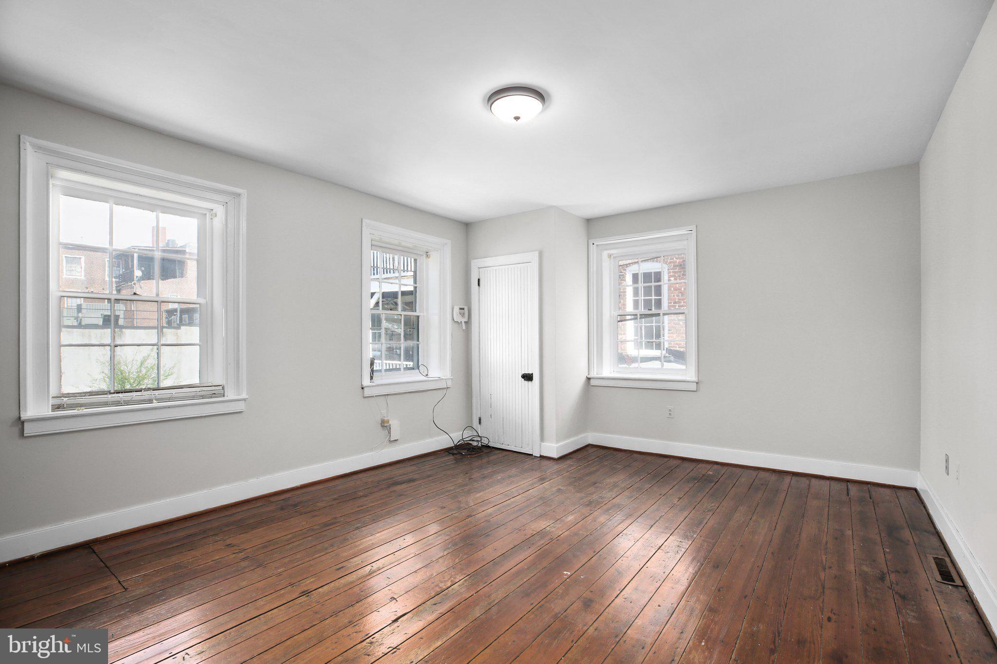 HISTORIC DISTRICT - Residential