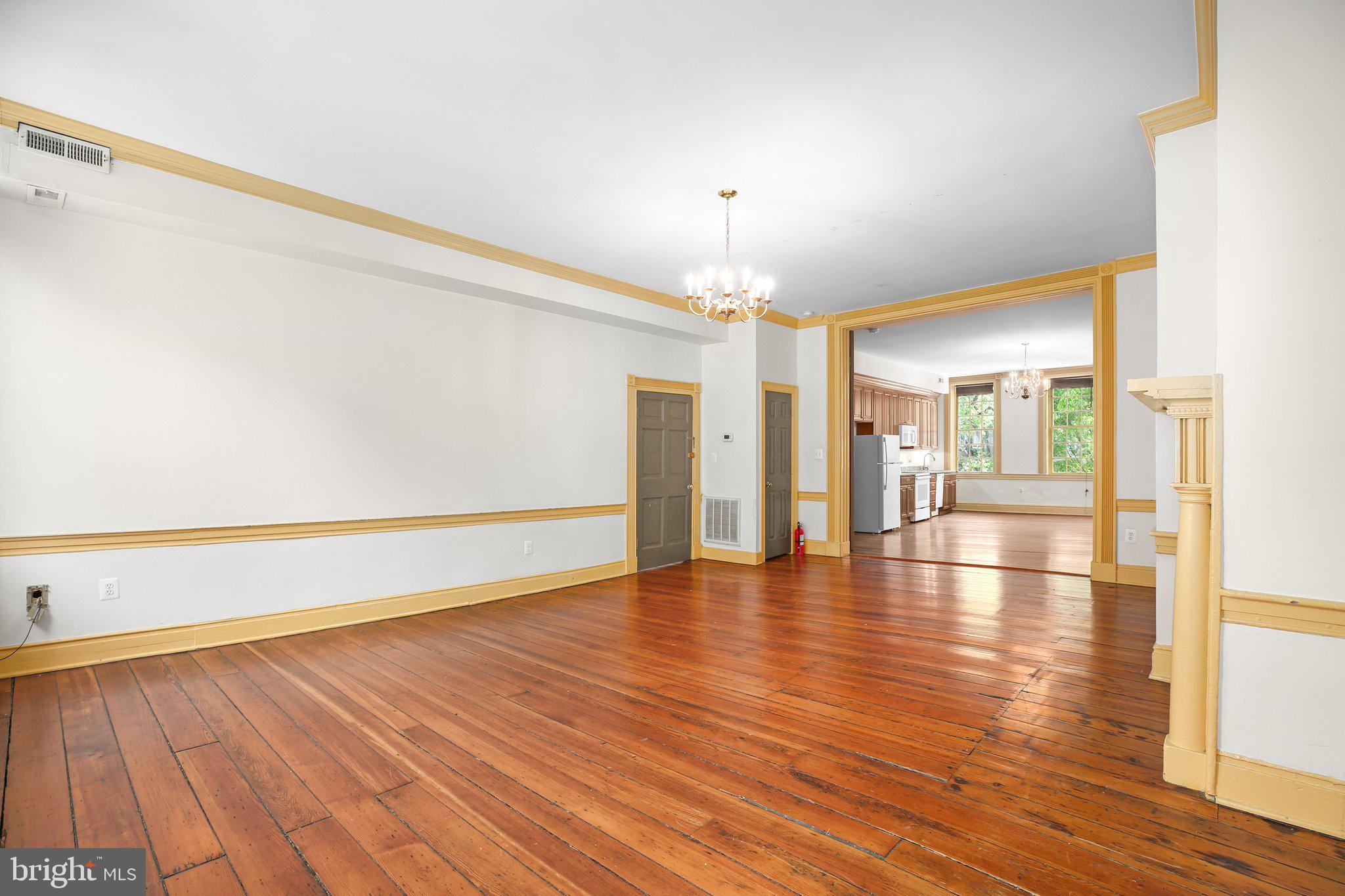 HISTORIC DISTRICT - Residential