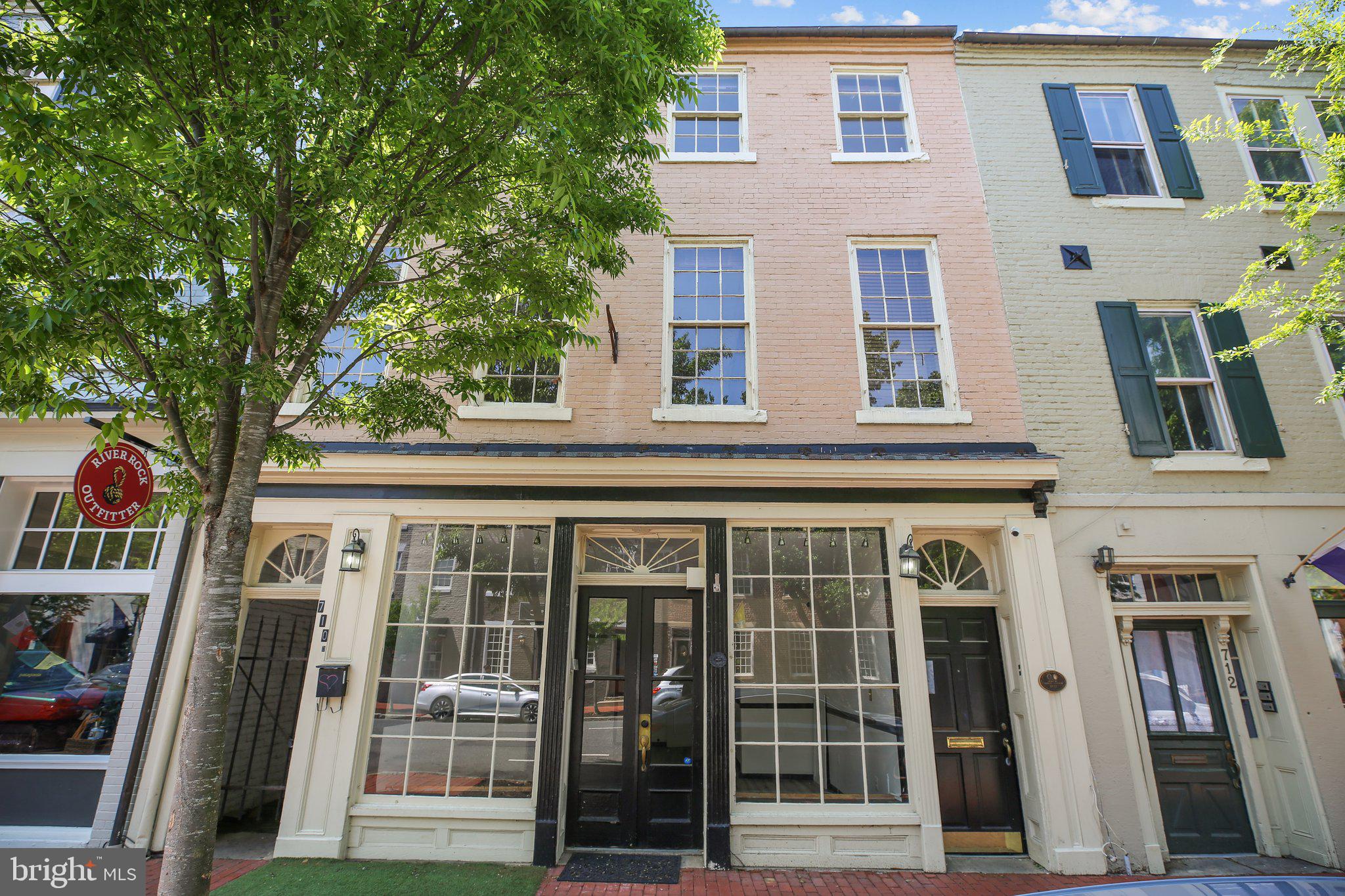 HISTORIC DISTRICT - Residential