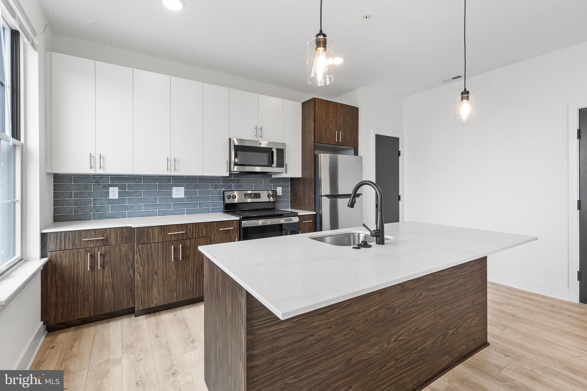 BELLA VISTA - Residential Lease