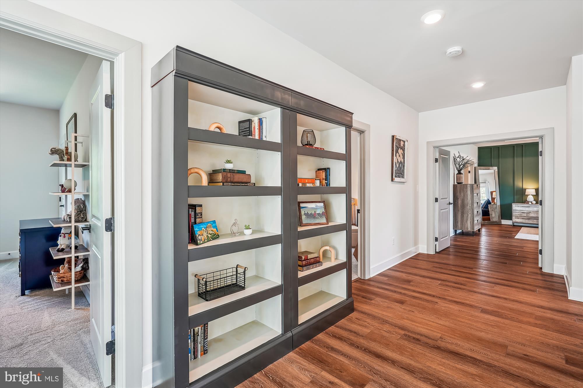 GROVE AT WILLOWSFORD - Residential