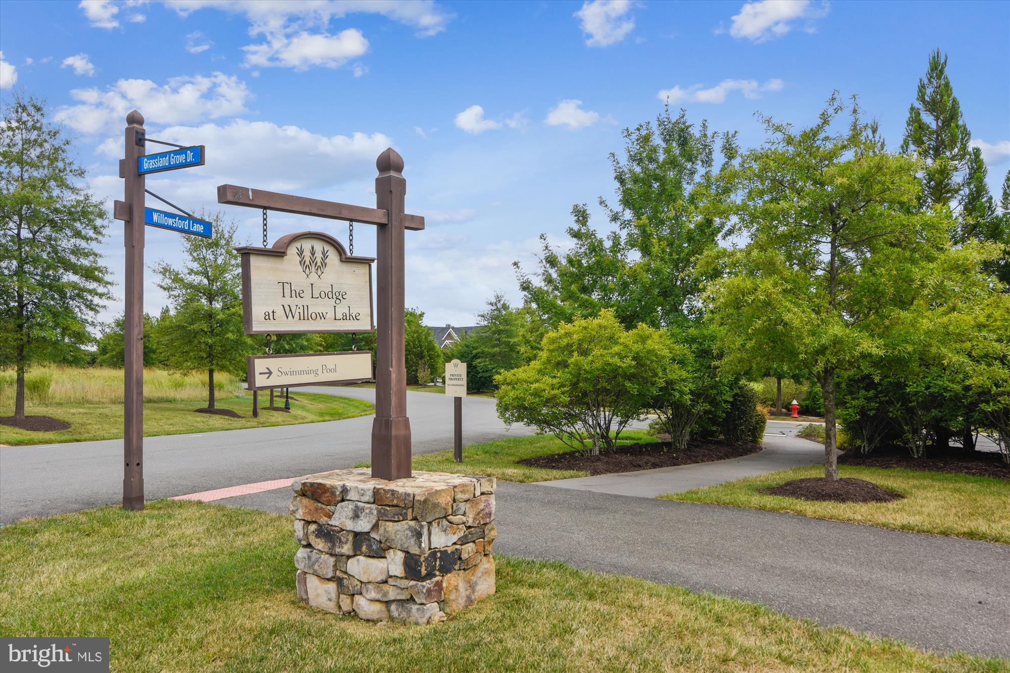 GROVE AT WILLOWSFORD - Residential