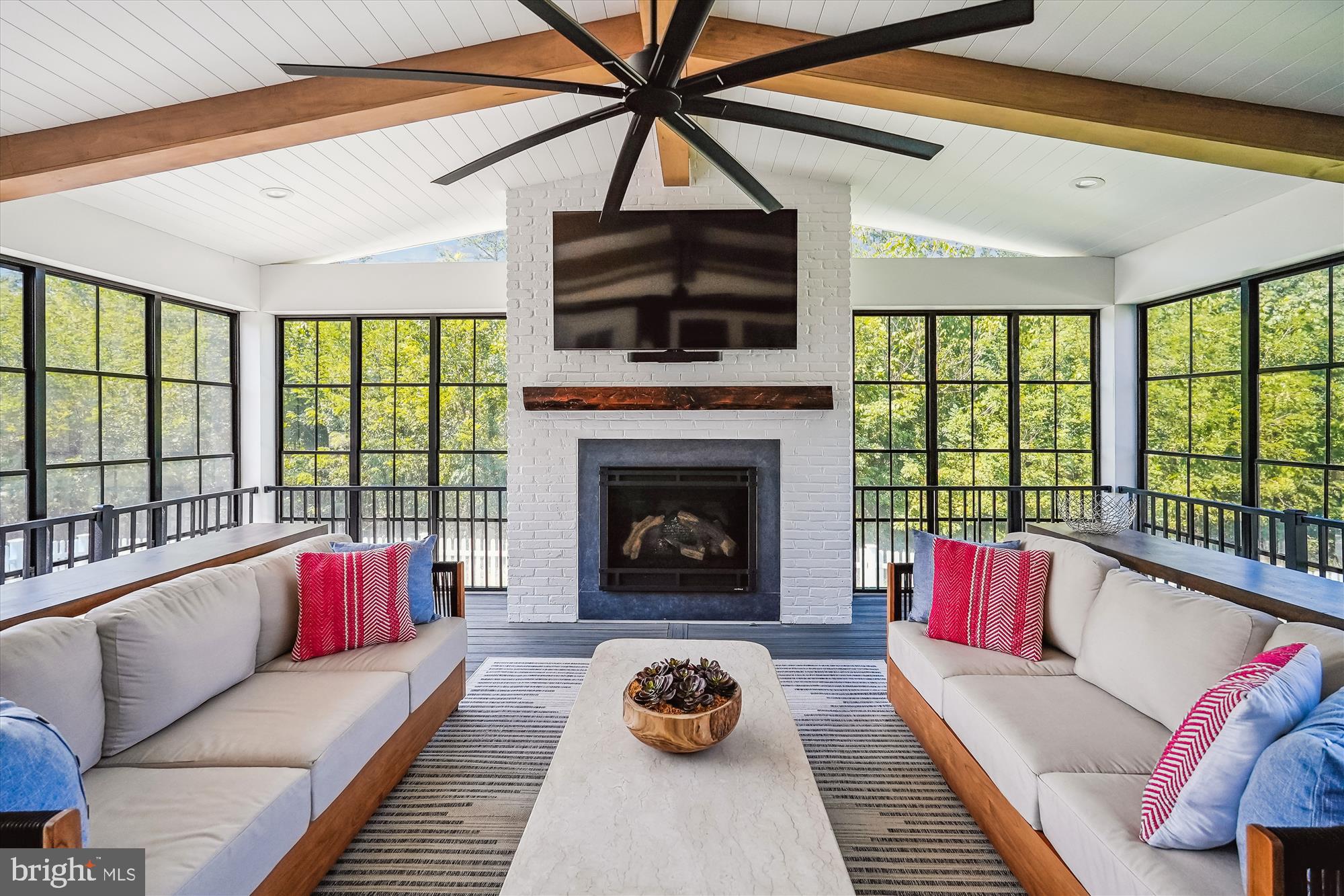 GROVE AT WILLOWSFORD - Residential