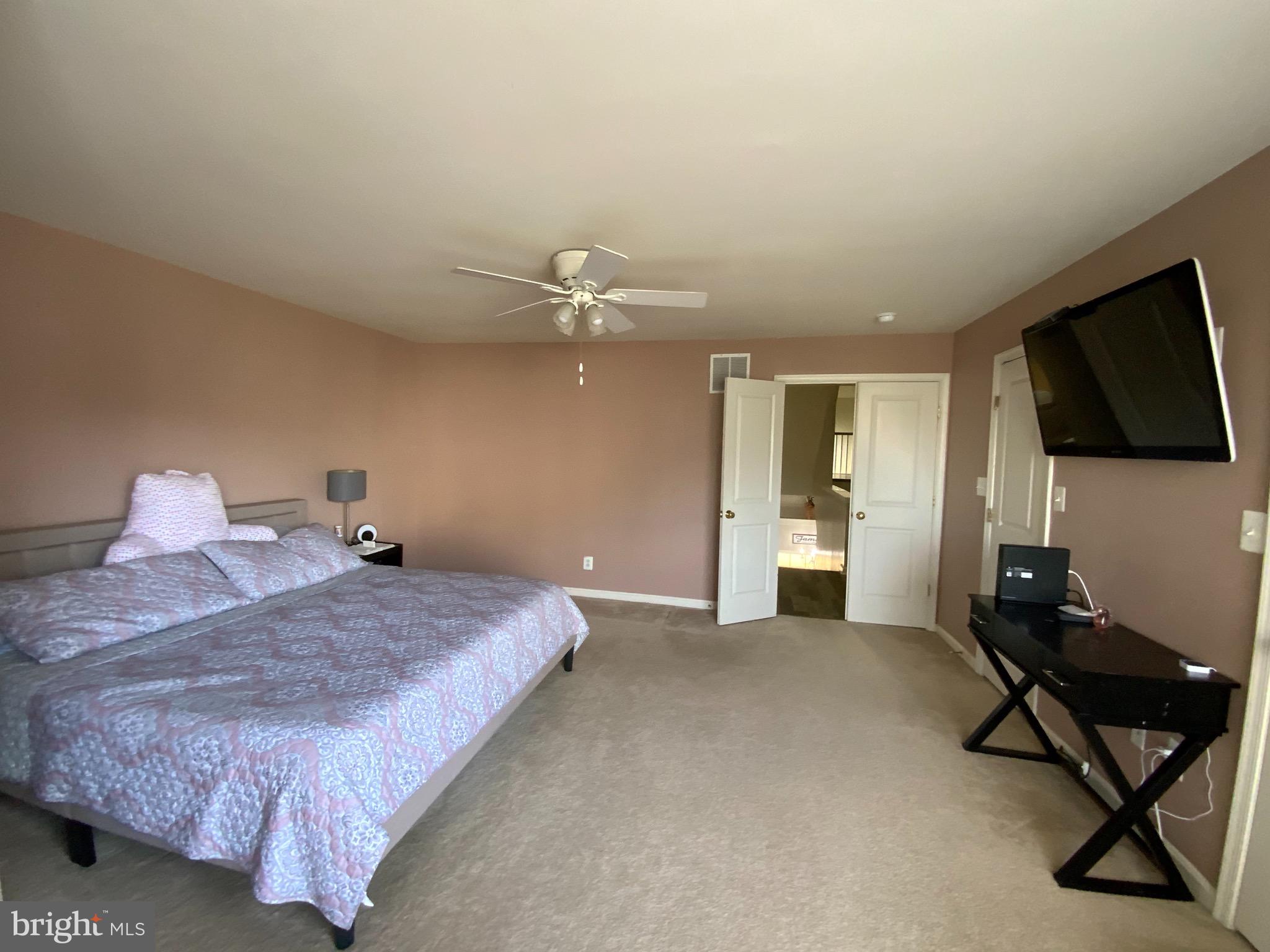 PEMBROOKE - Residential