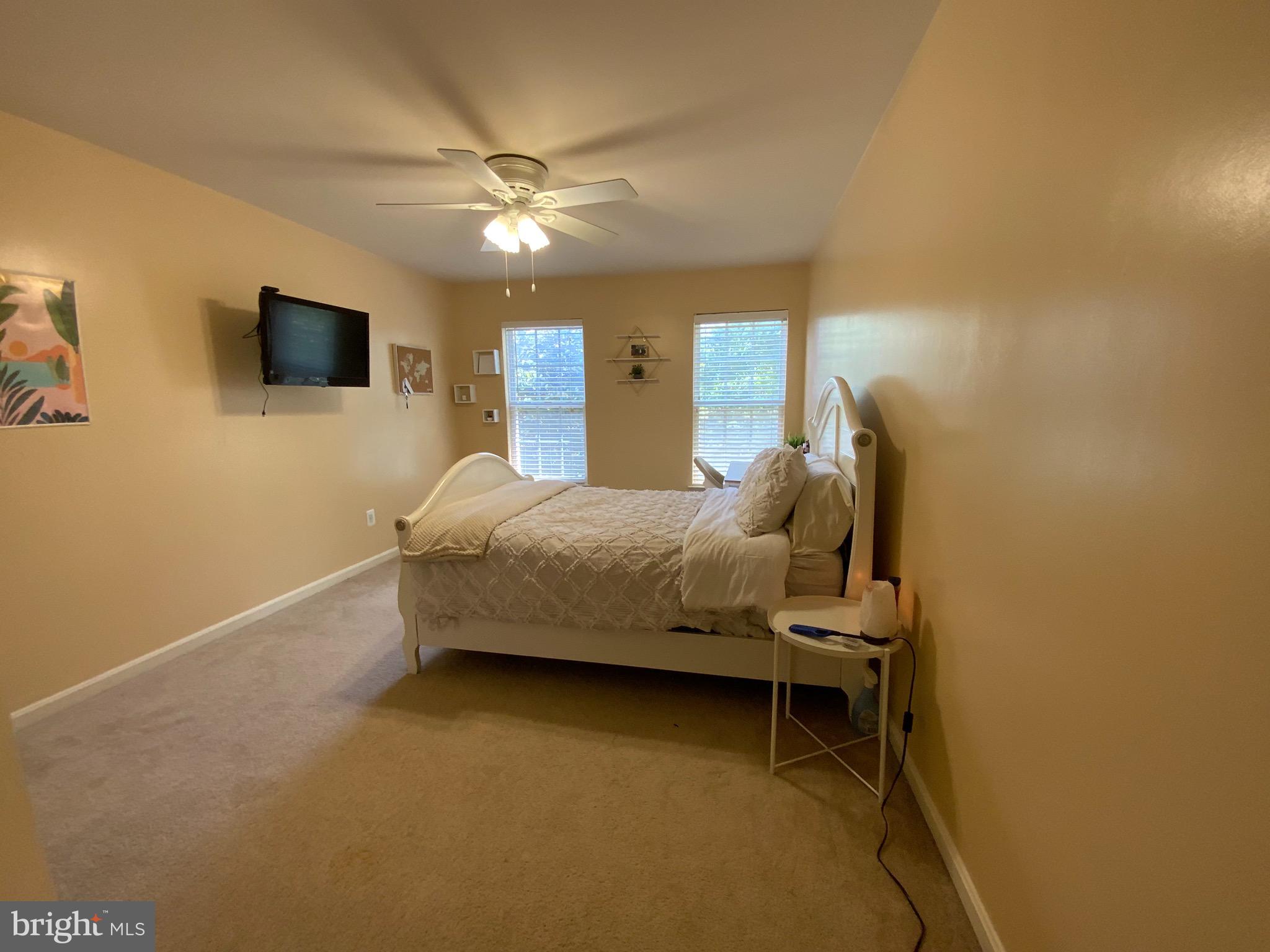 PEMBROOKE - Residential