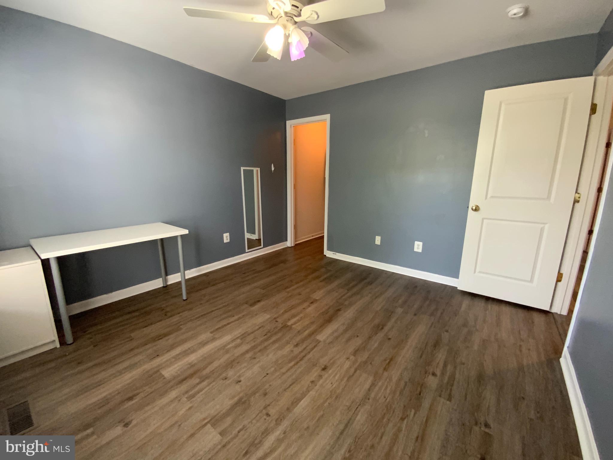 PEMBROOKE - Residential