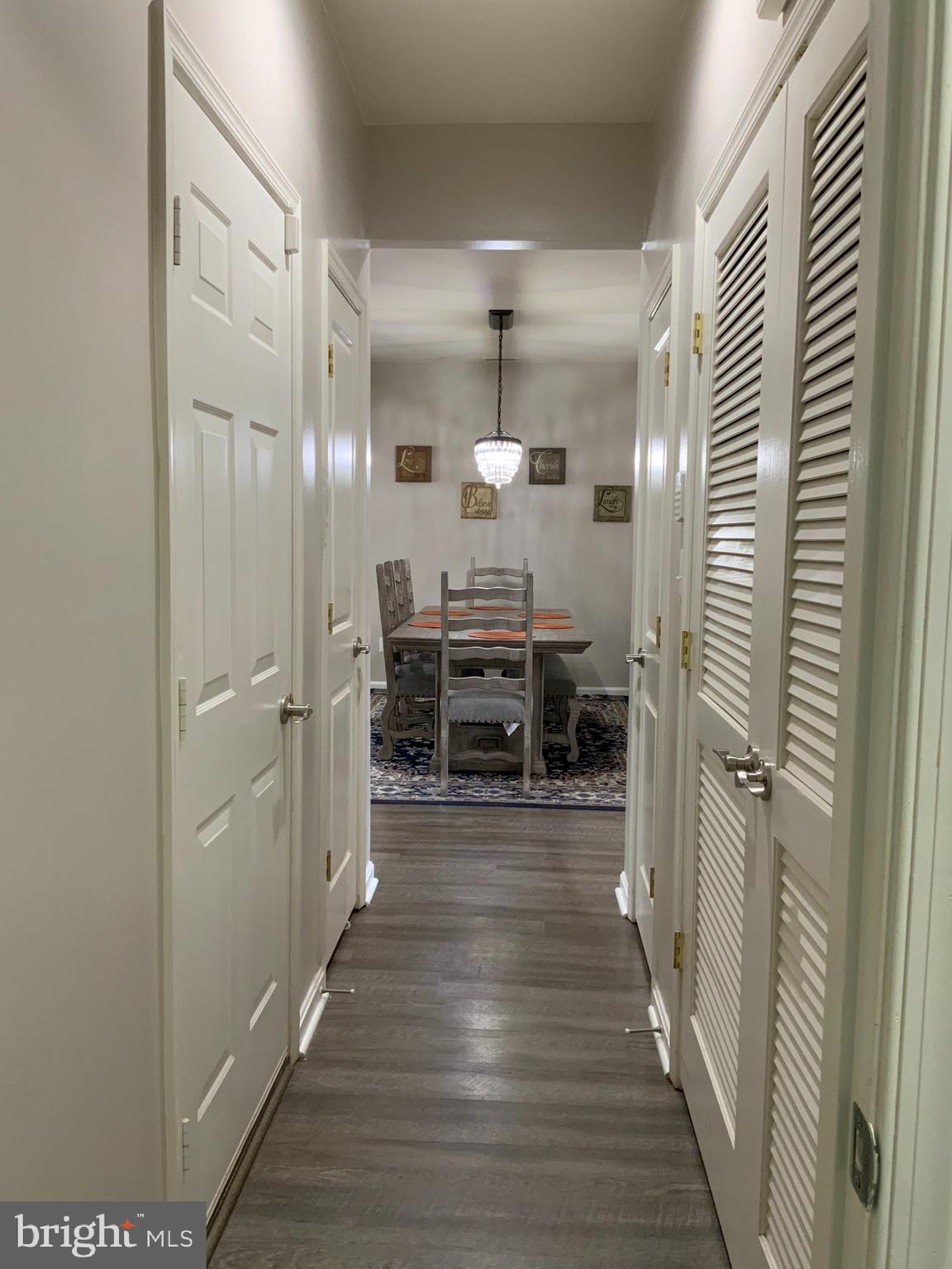 PEMBROOKE - Residential