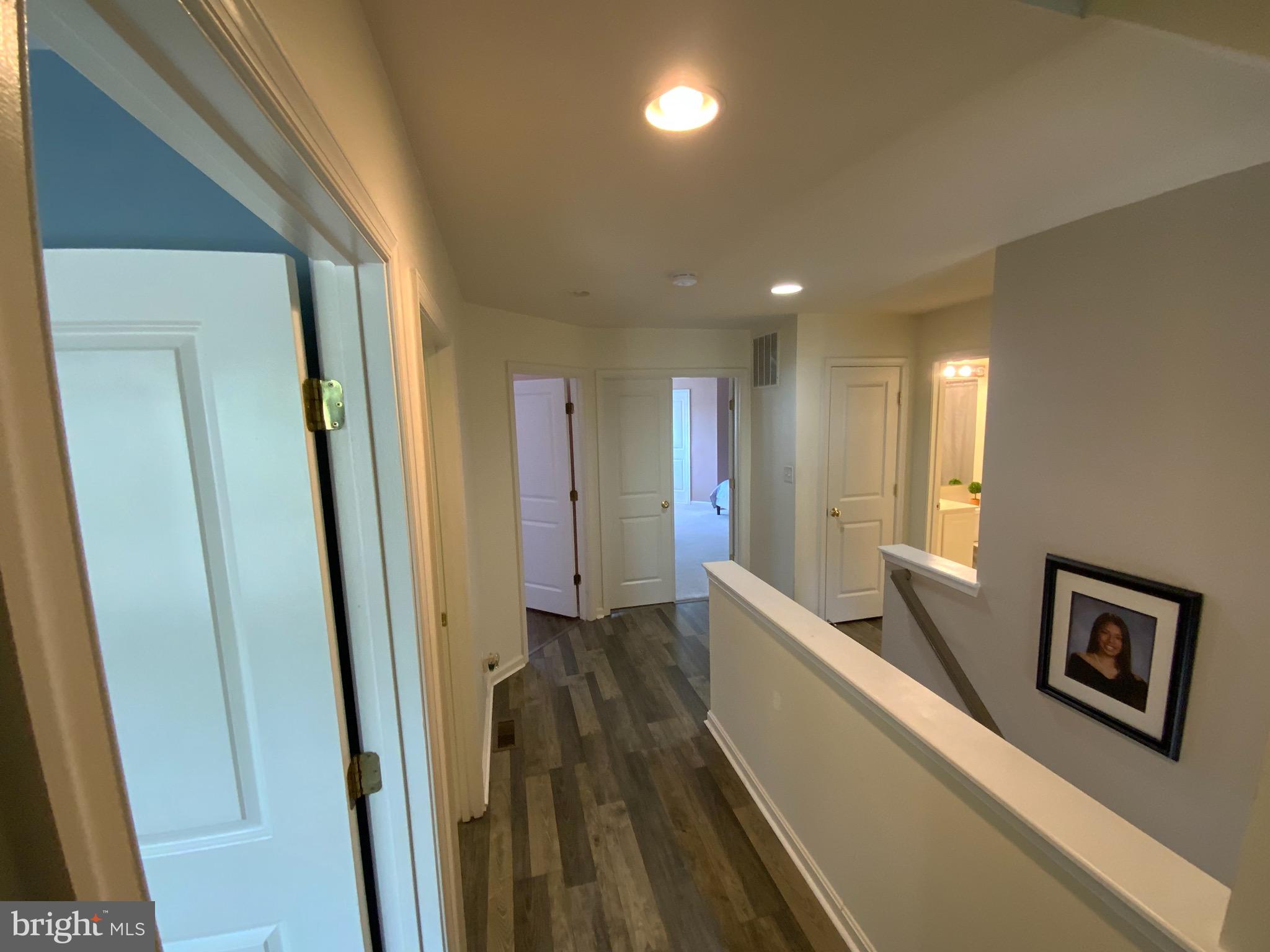 PEMBROOKE - Residential