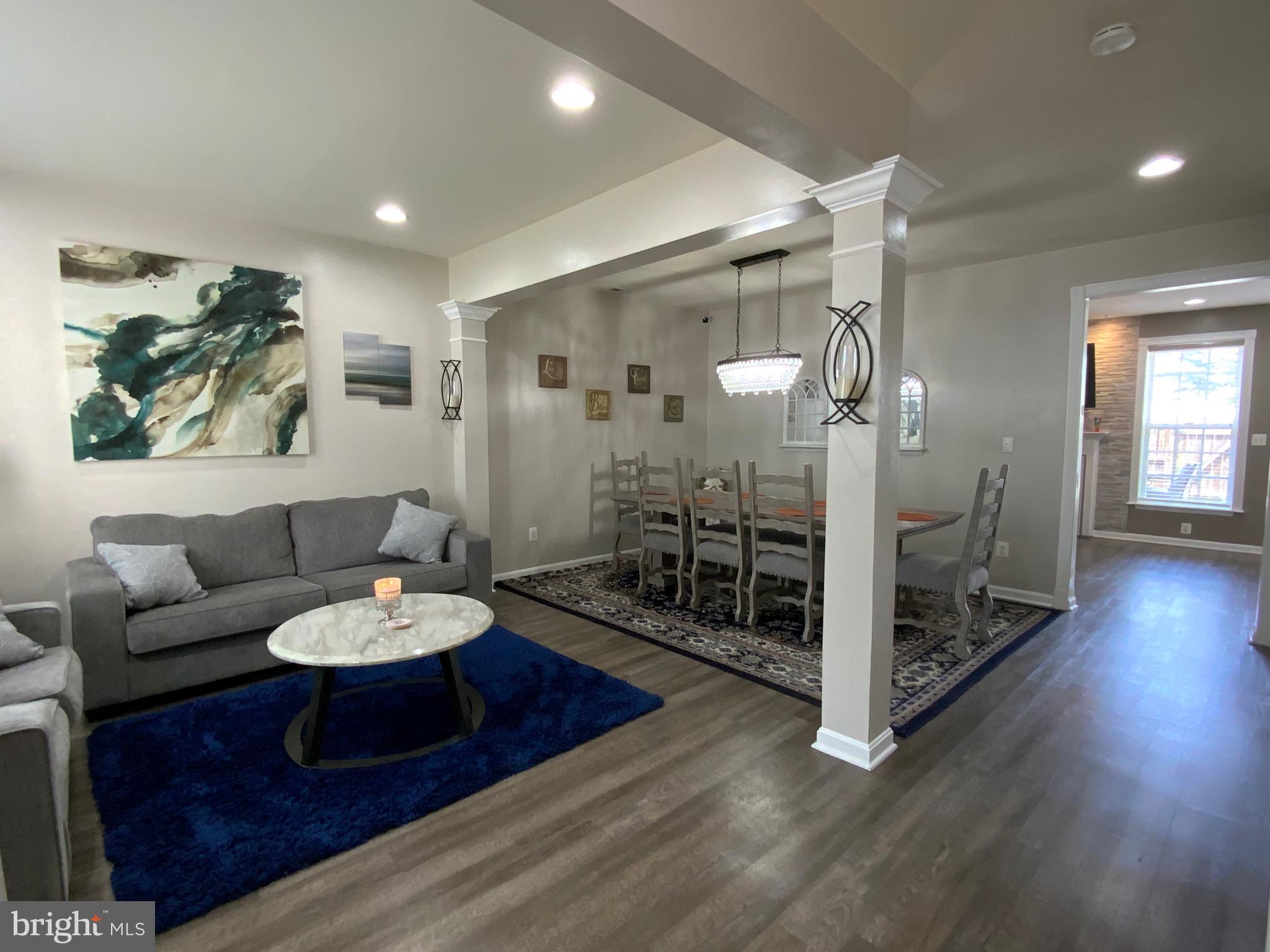 PEMBROOKE - Residential