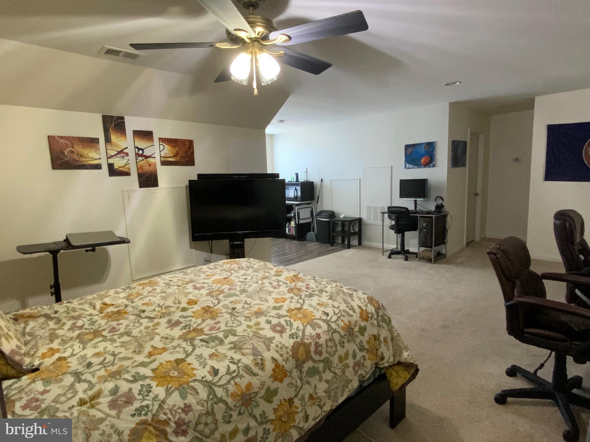 PEMBROOKE - Residential