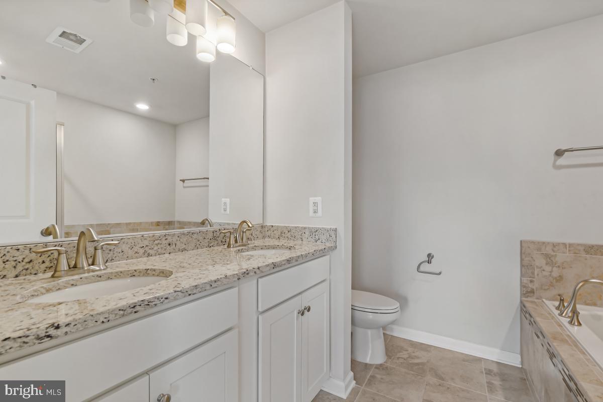 JEFFERSON PLACE - Residential