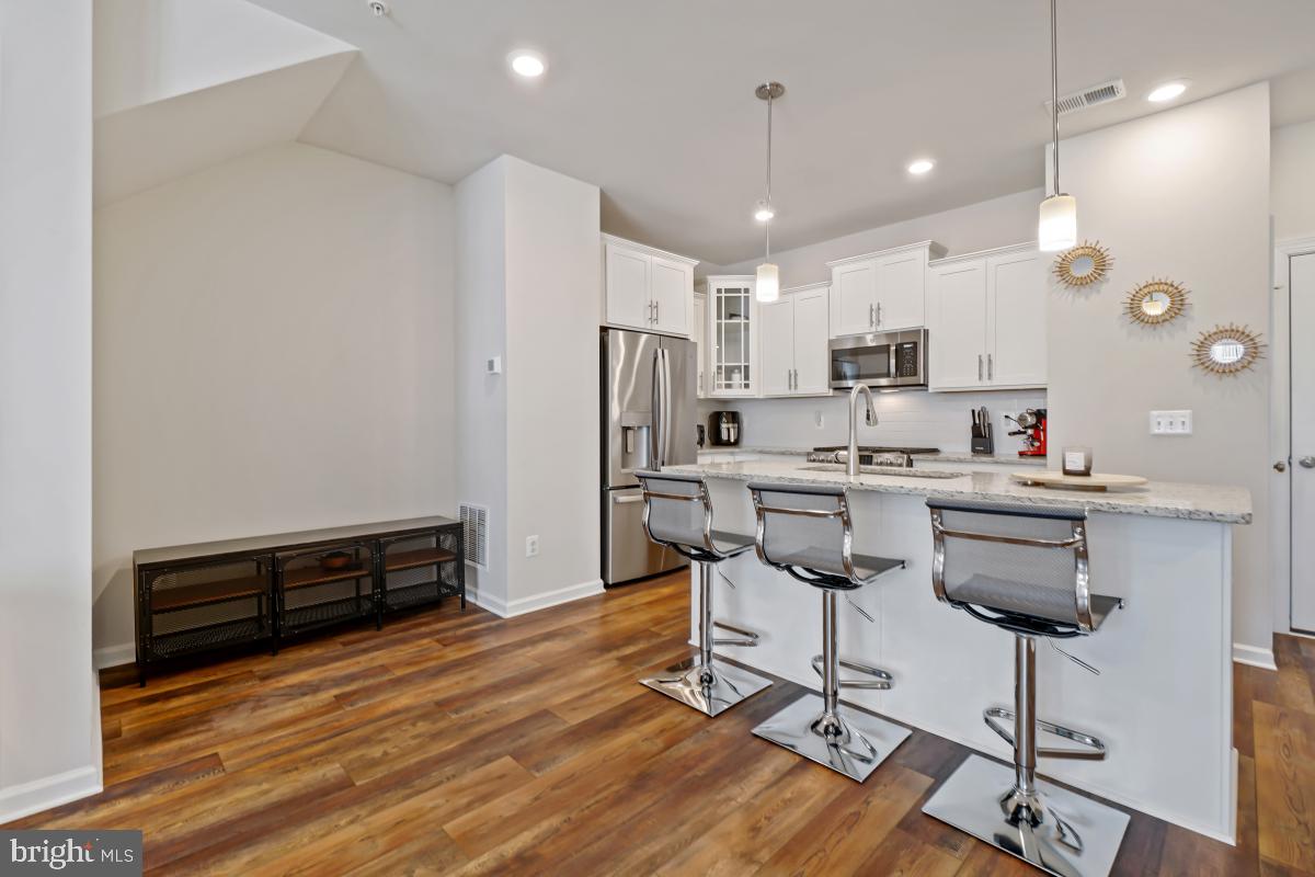 JEFFERSON PLACE - Residential