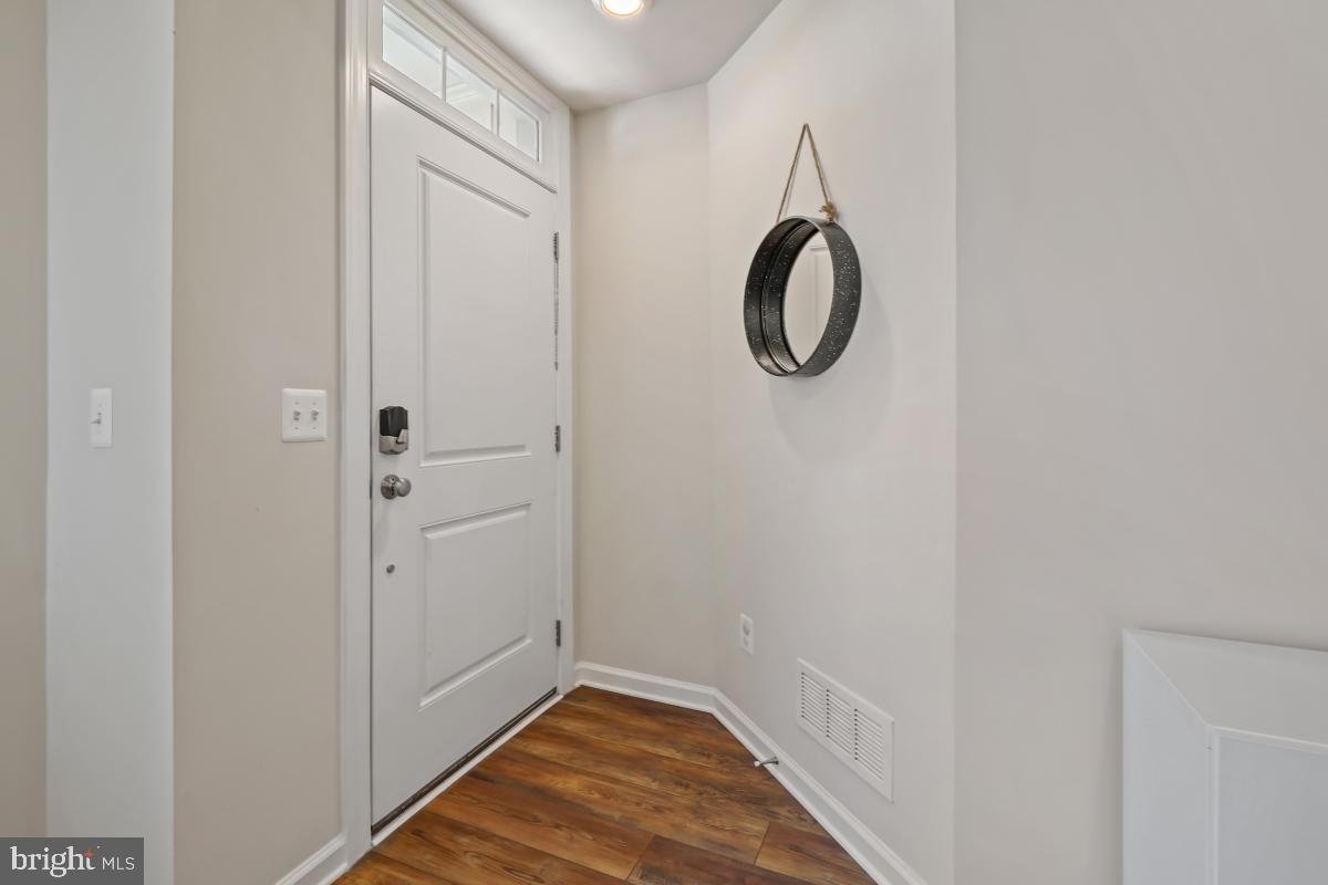 JEFFERSON PLACE - Residential