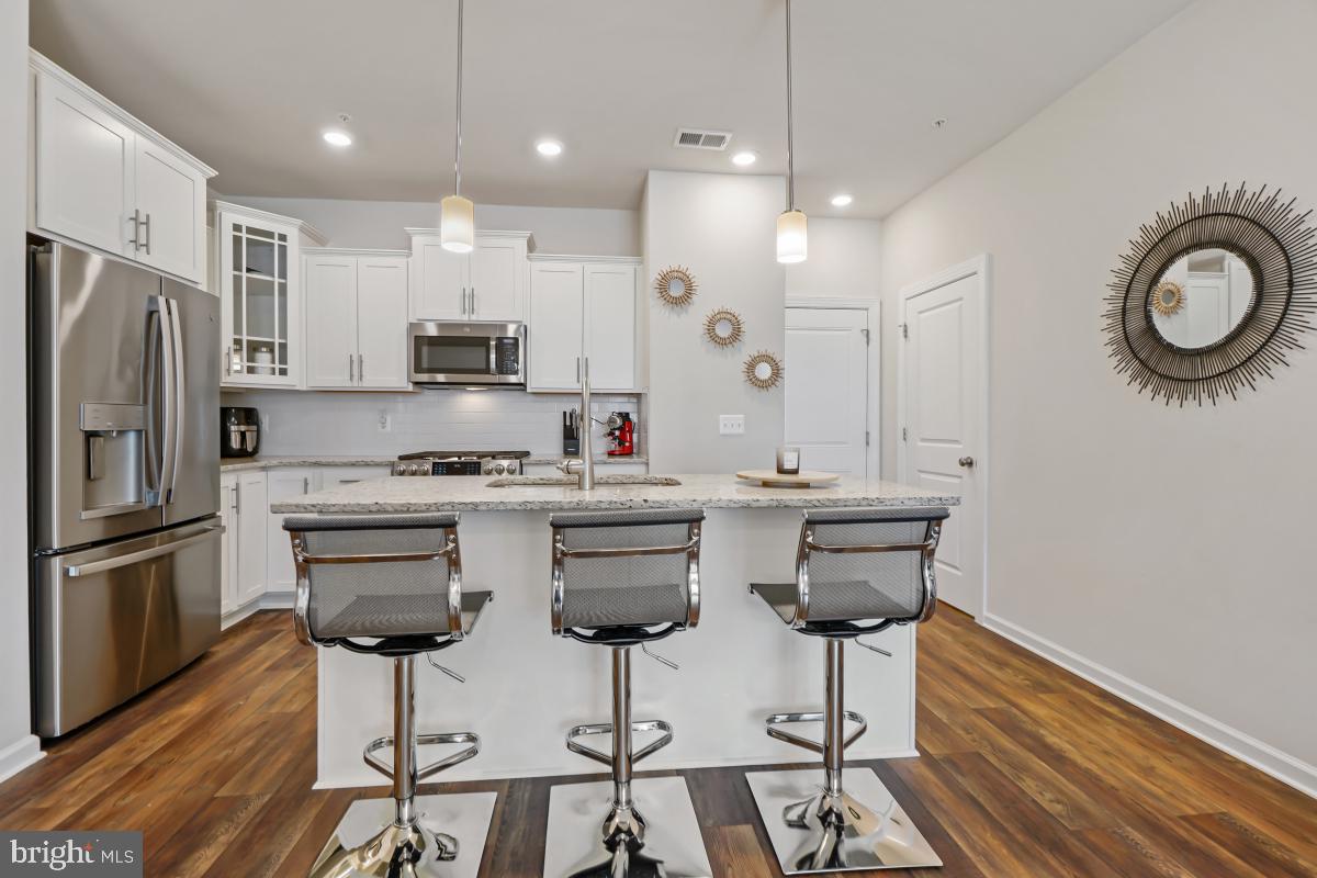 JEFFERSON PLACE - Residential