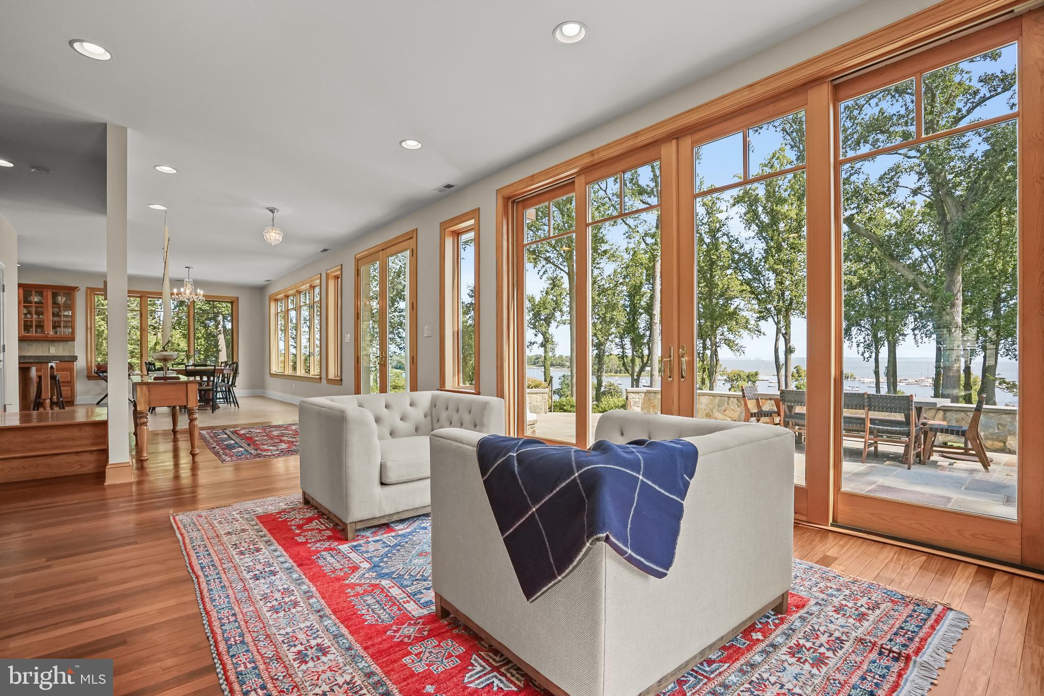 GIBSON ISLAND - Residential