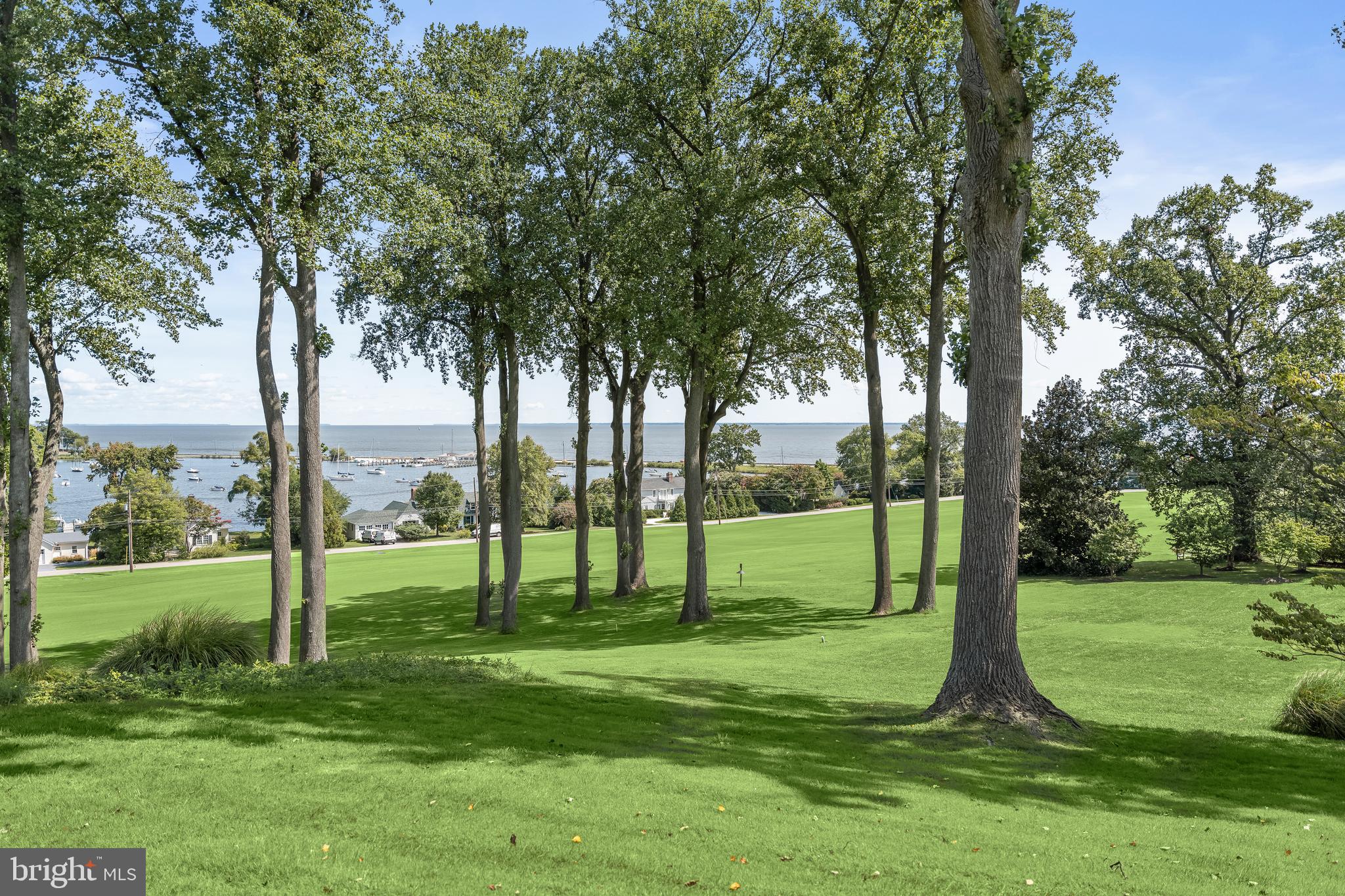 GIBSON ISLAND - Residential