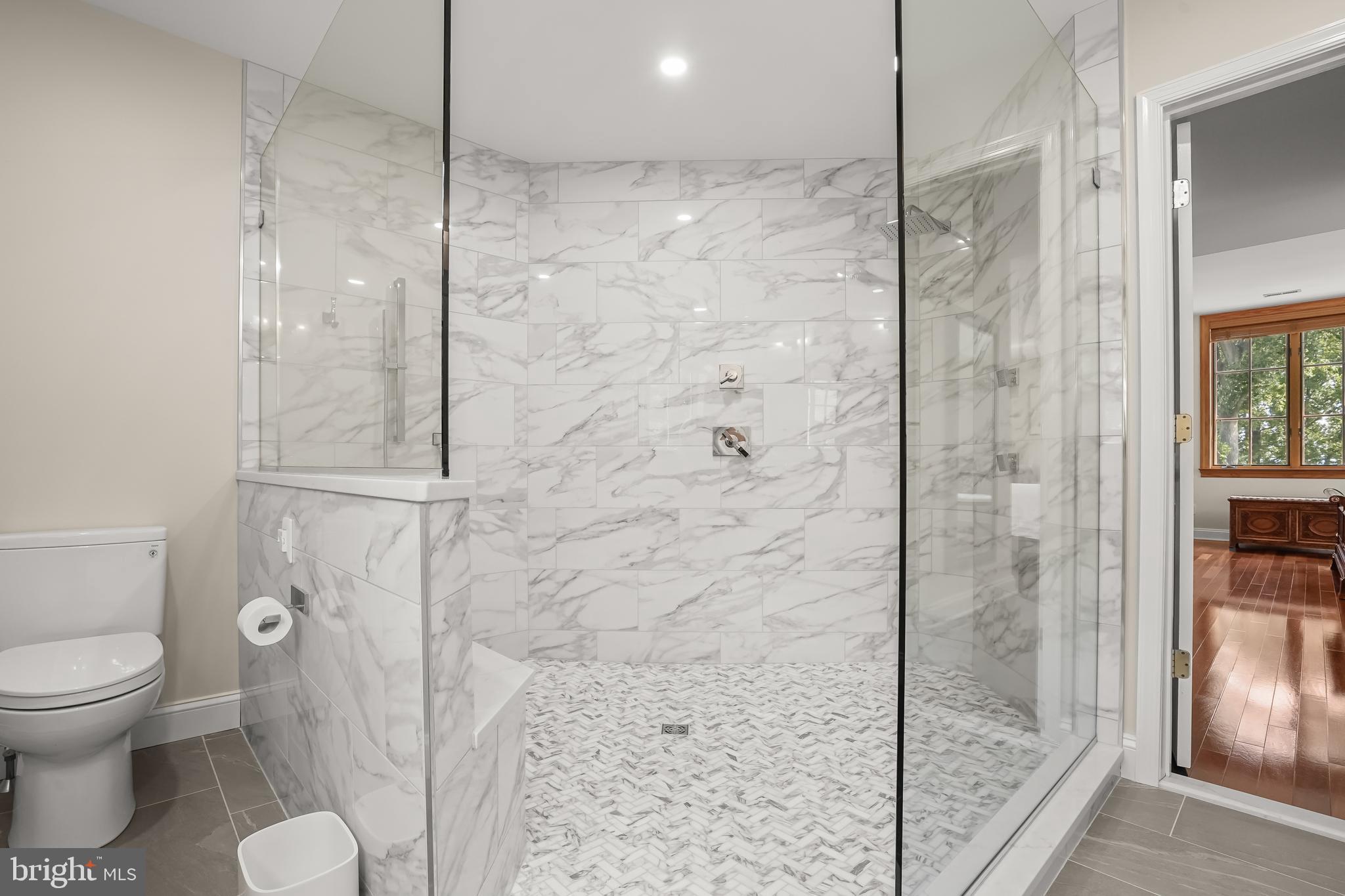 GIBSON ISLAND - Residential