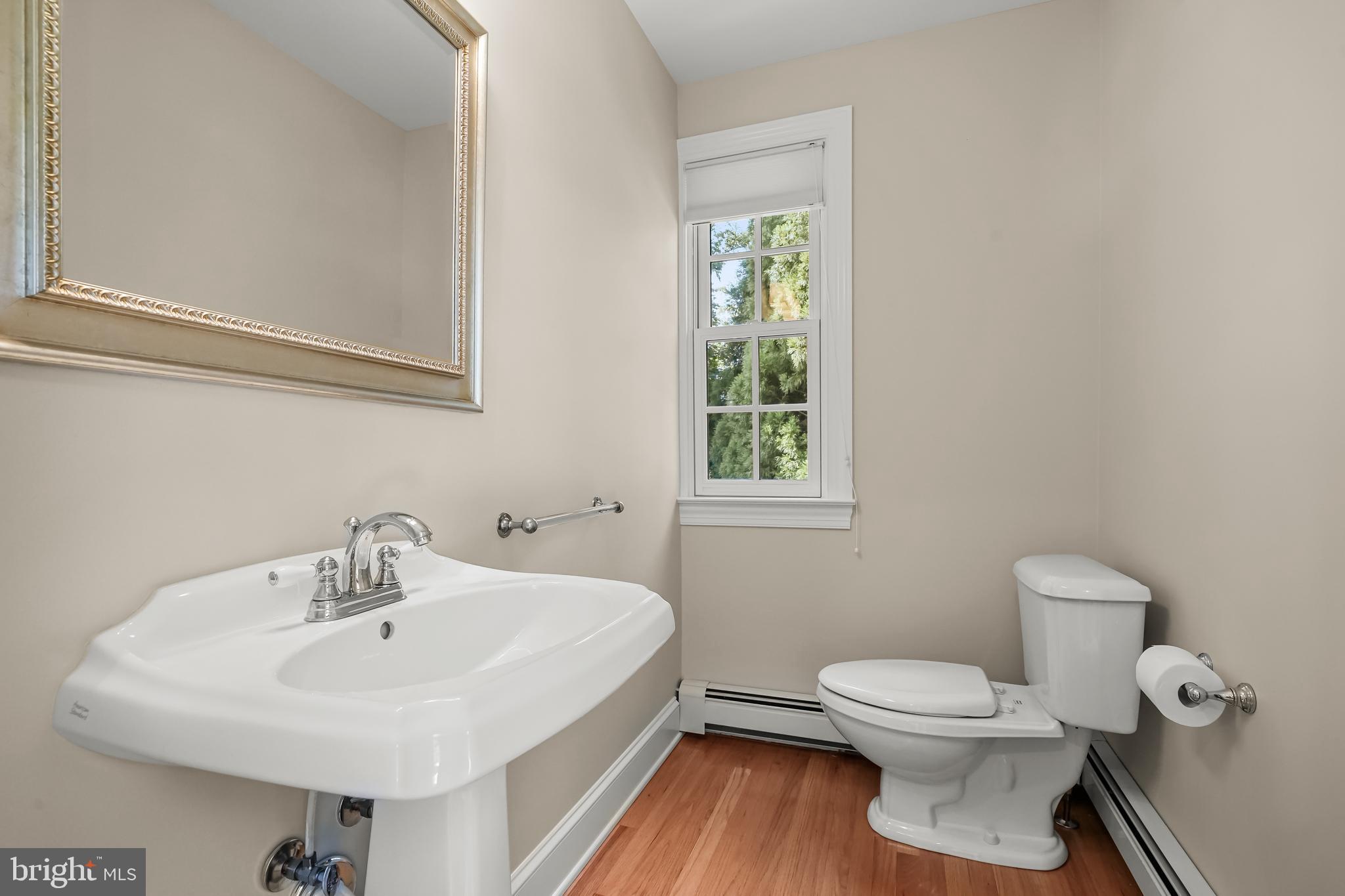 GIBSON ISLAND - Residential