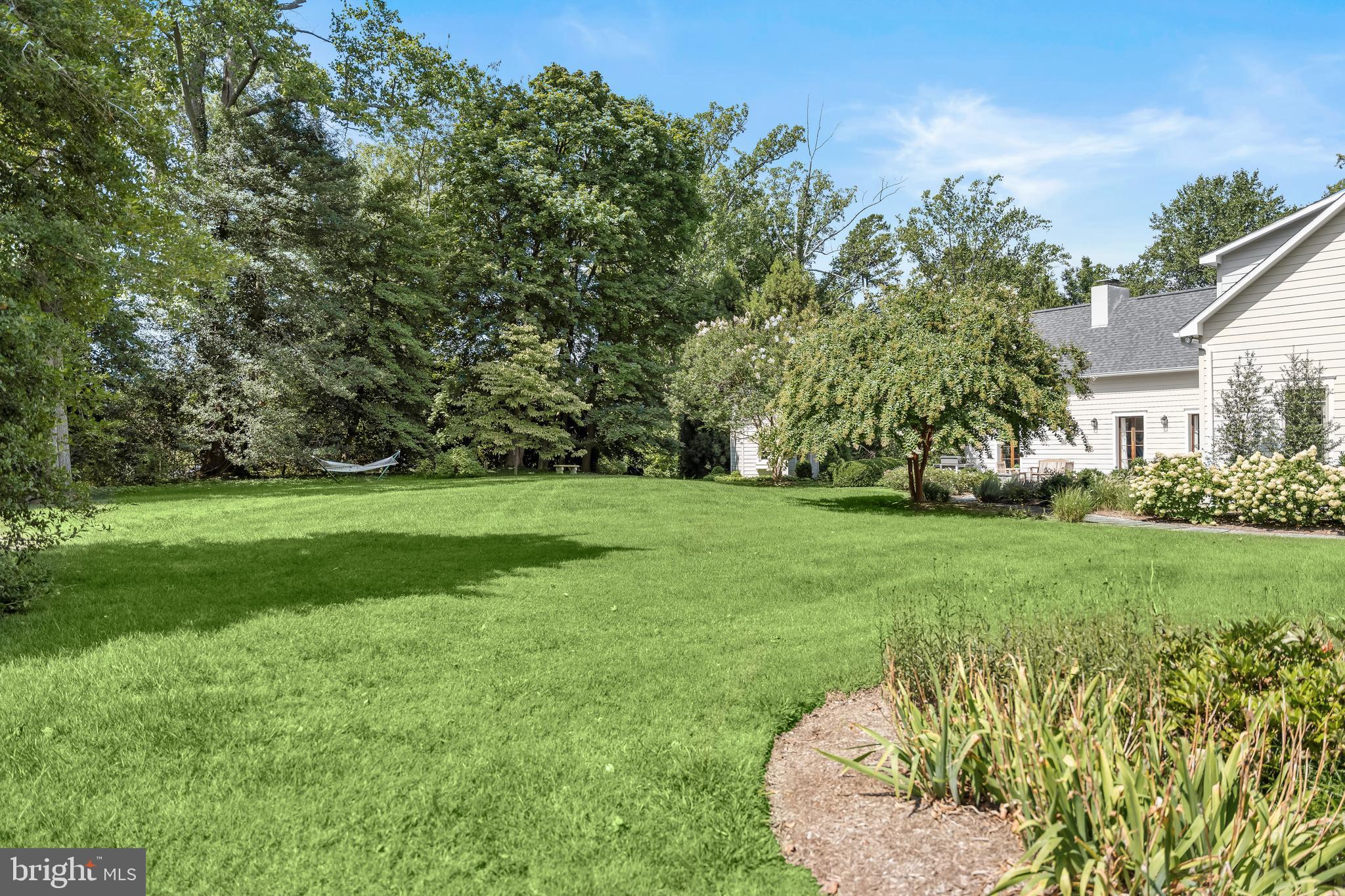 GIBSON ISLAND - Residential