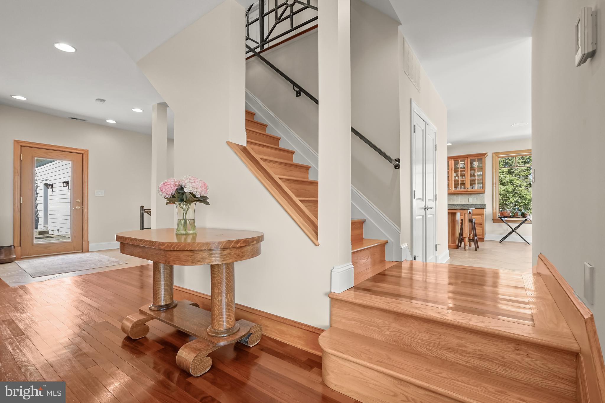 GIBSON ISLAND - Residential