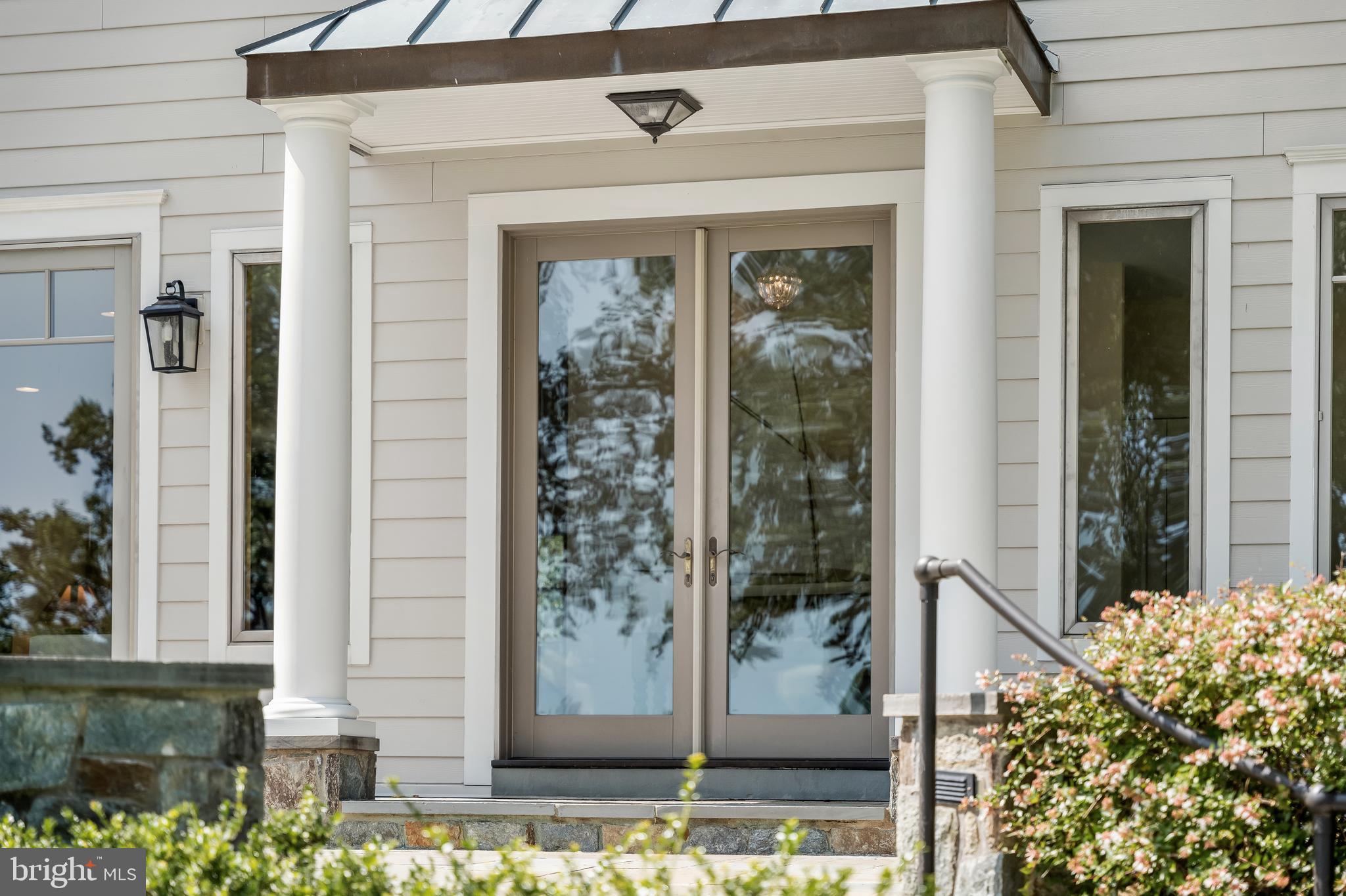 GIBSON ISLAND - Residential