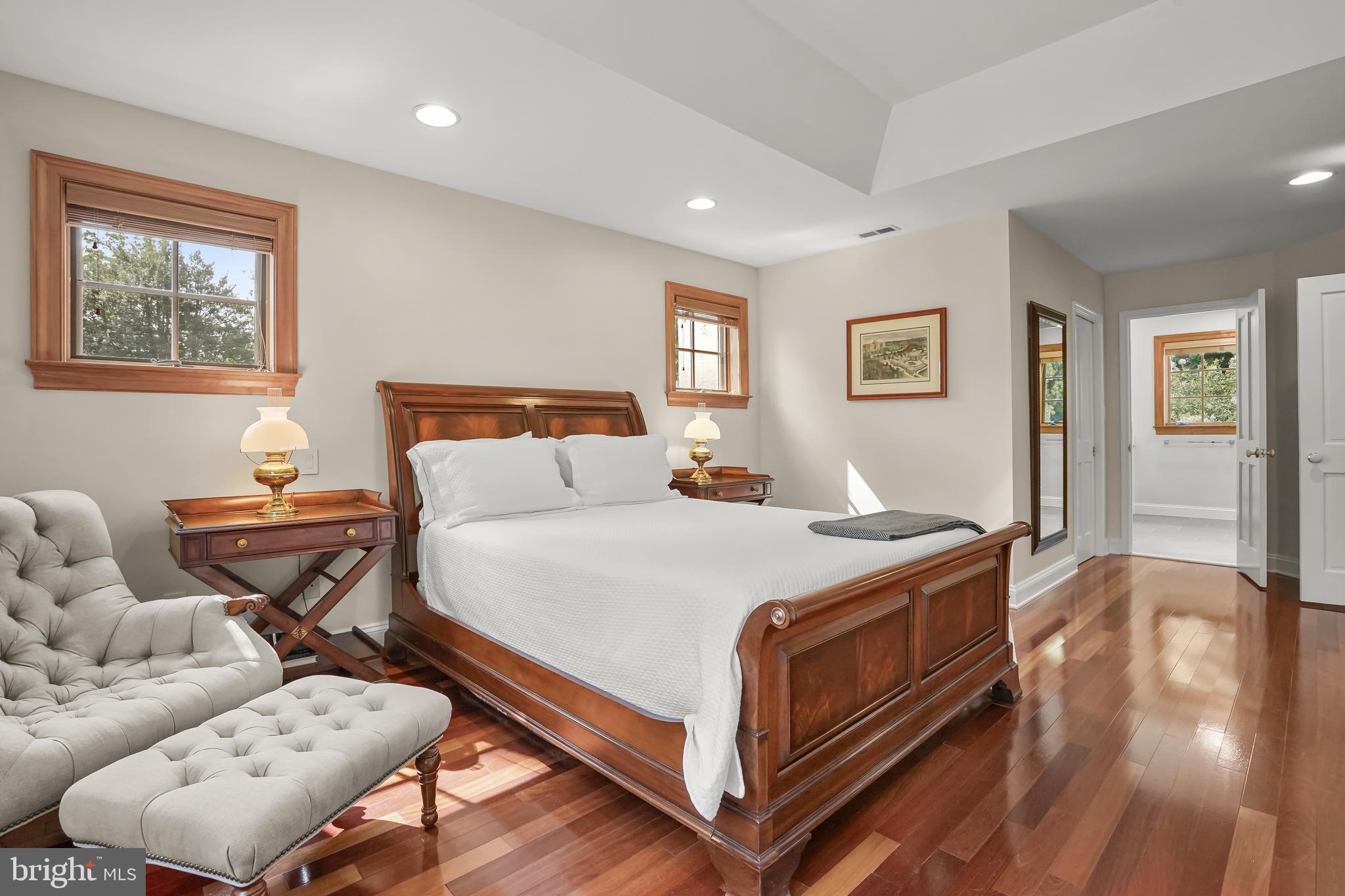 GIBSON ISLAND - Residential