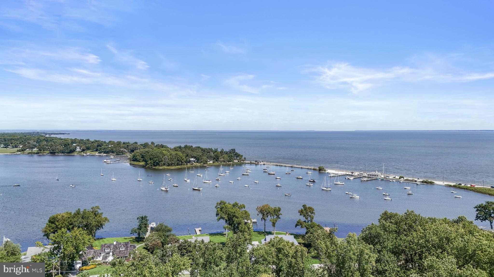 GIBSON ISLAND - Residential