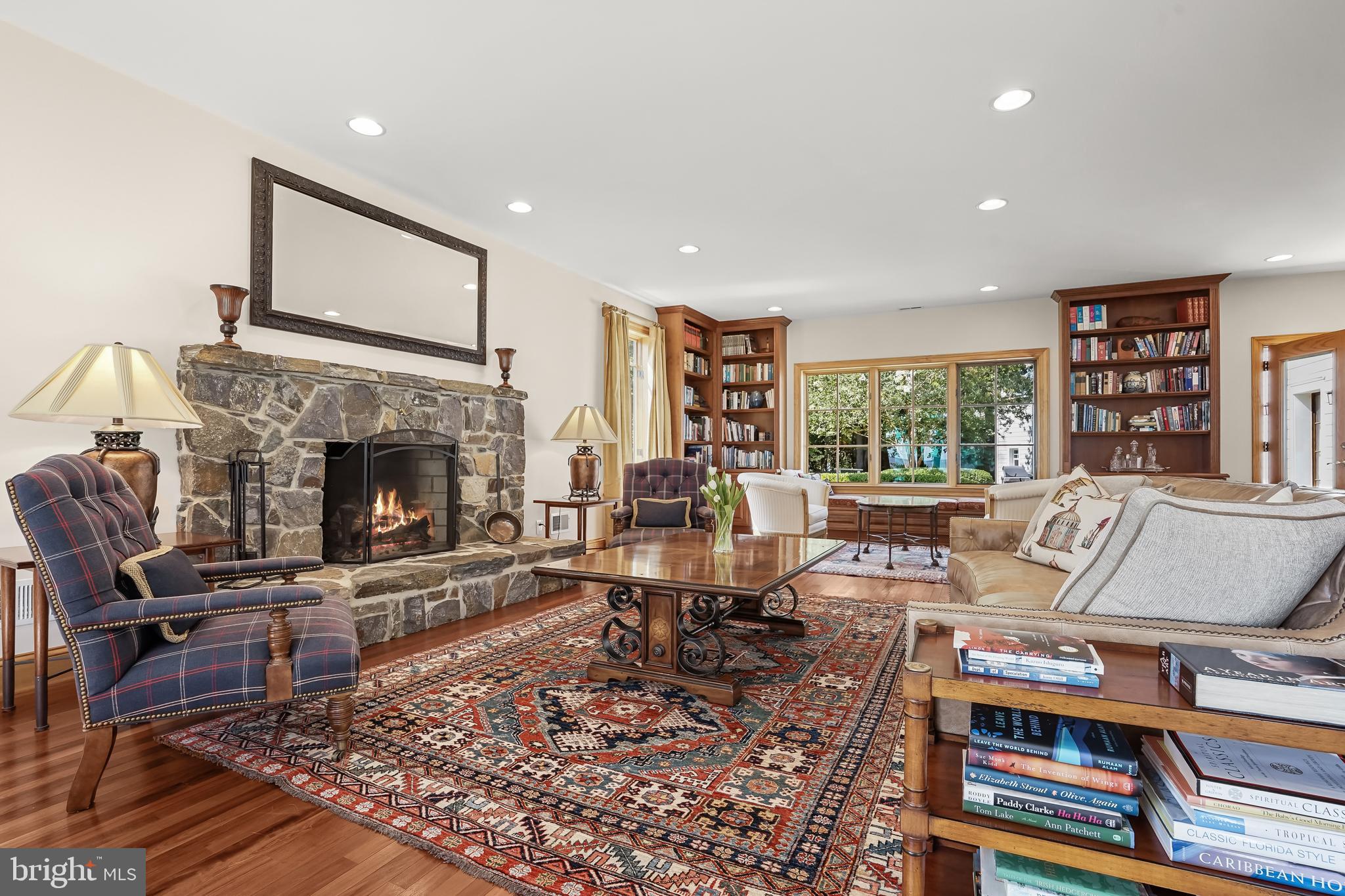 GIBSON ISLAND - Residential