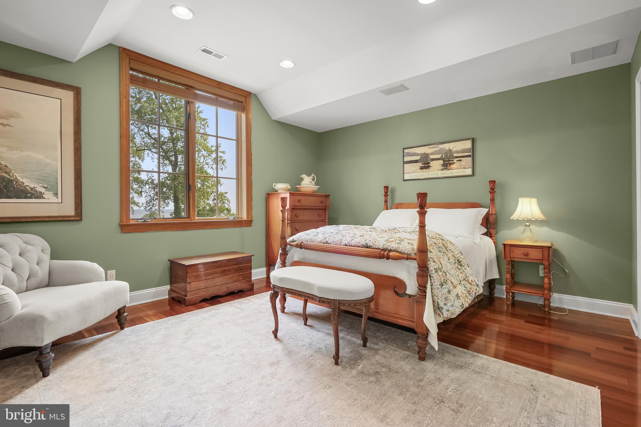 GIBSON ISLAND - Residential