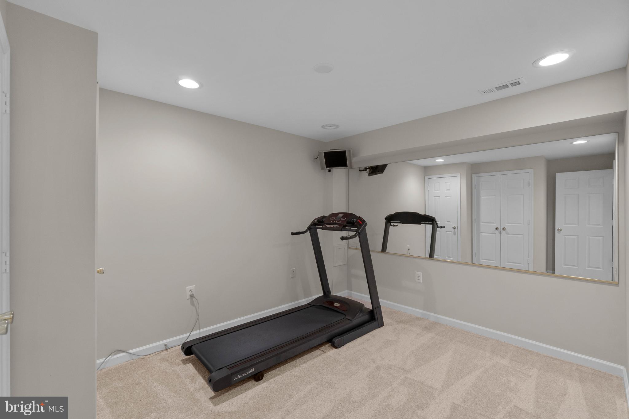 GOVERNORS RUN - Residential