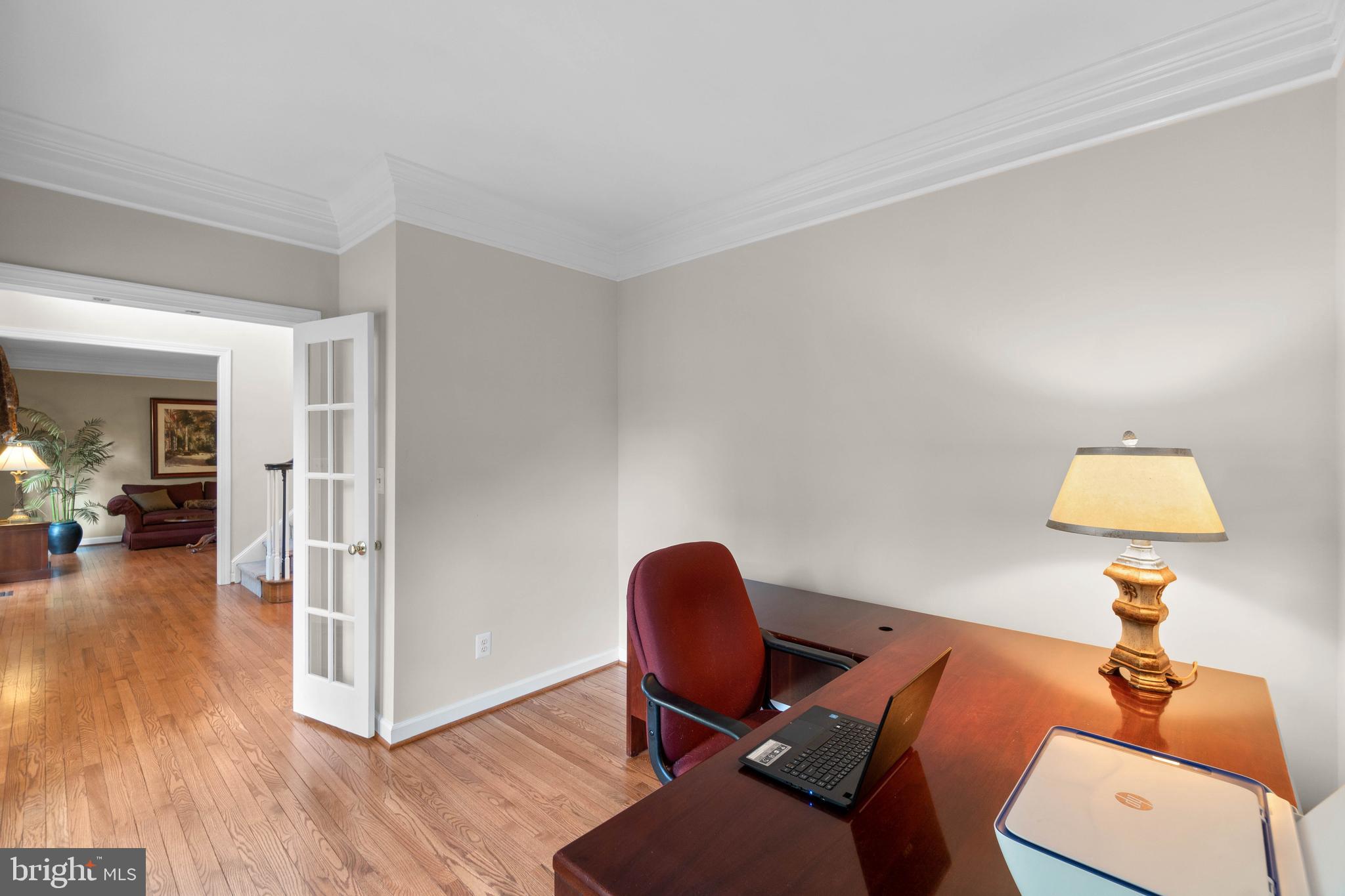 GOVERNORS RUN - Residential