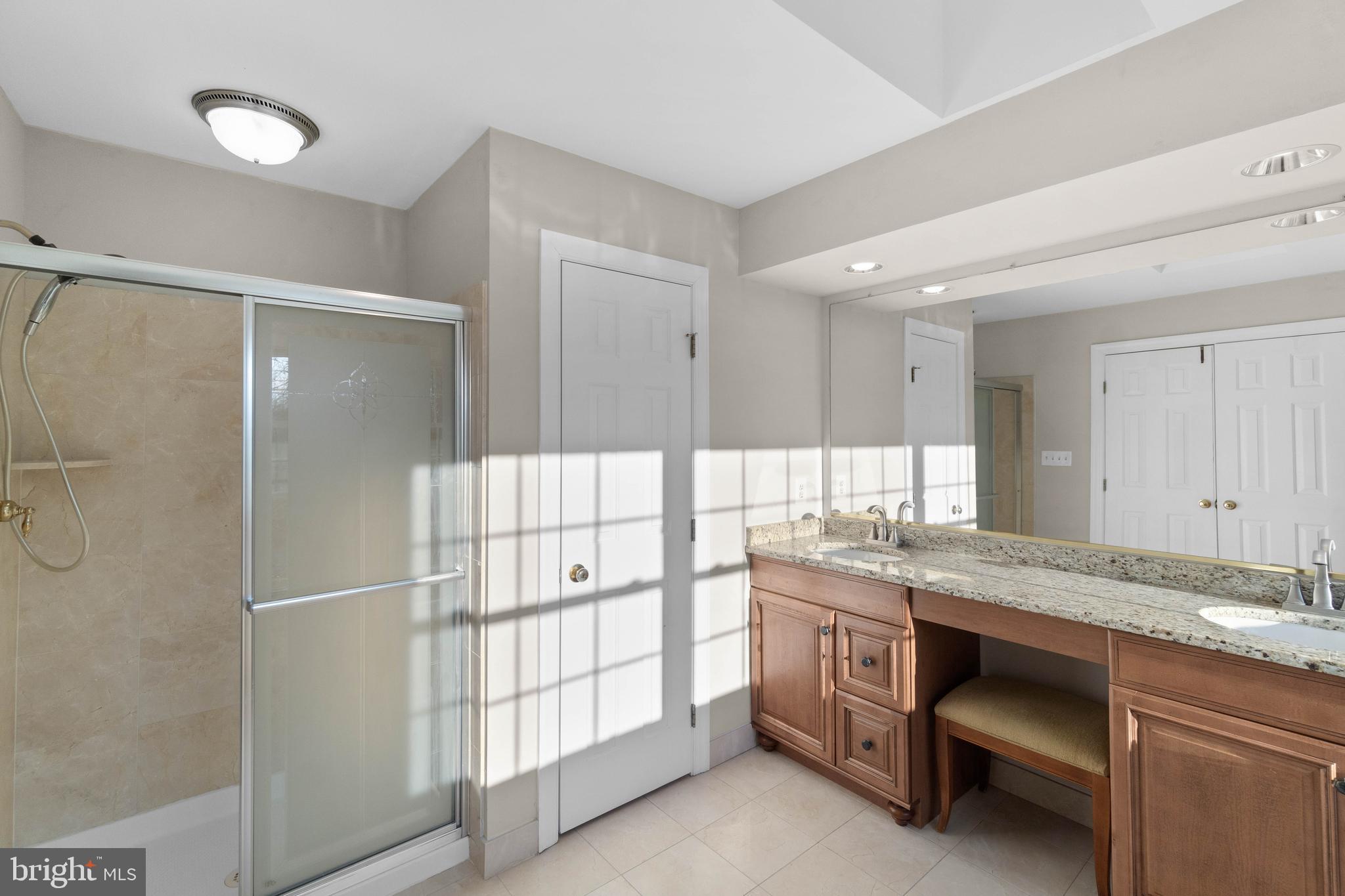 GOVERNORS RUN - Residential