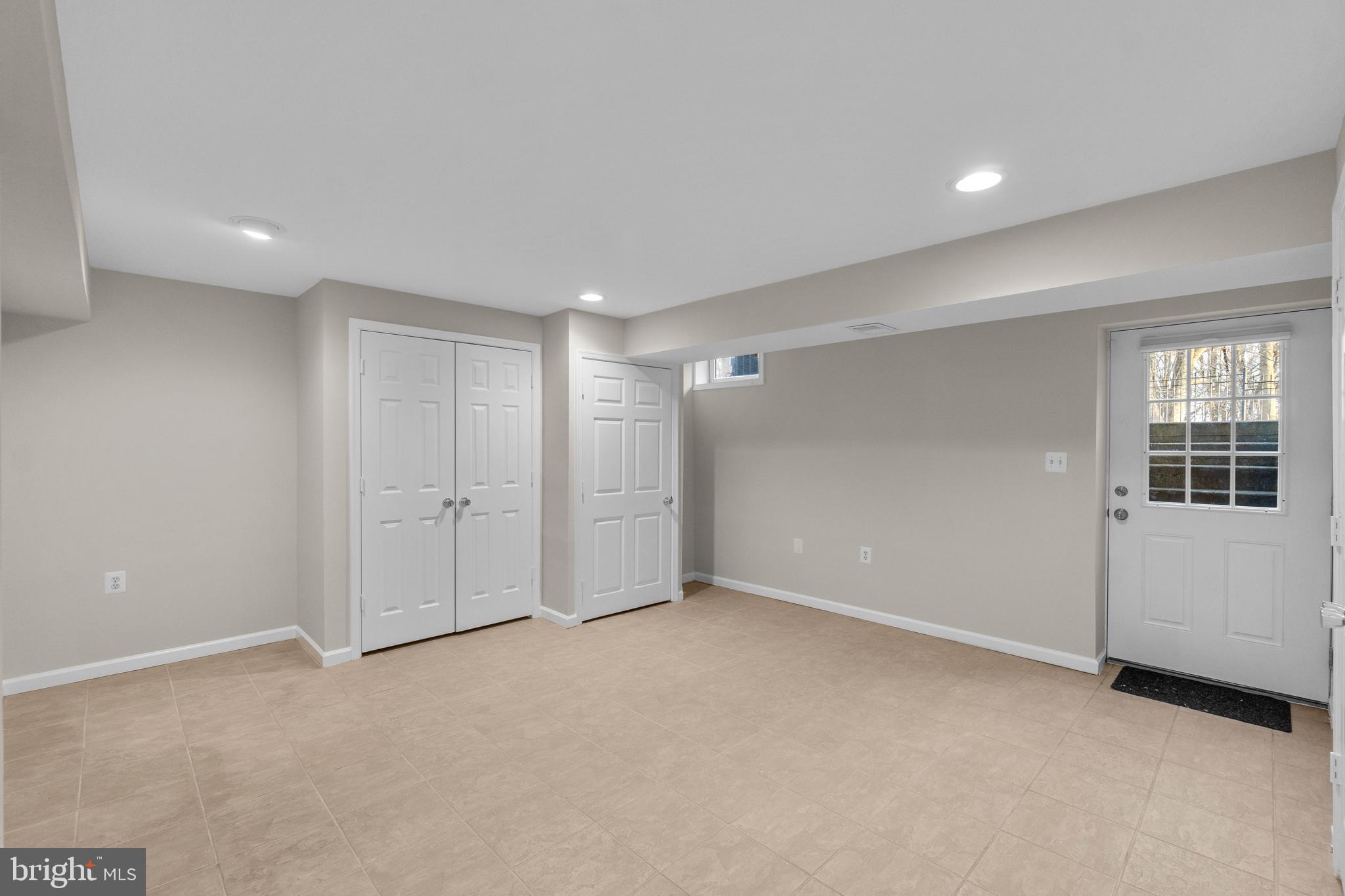 GOVERNORS RUN - Residential