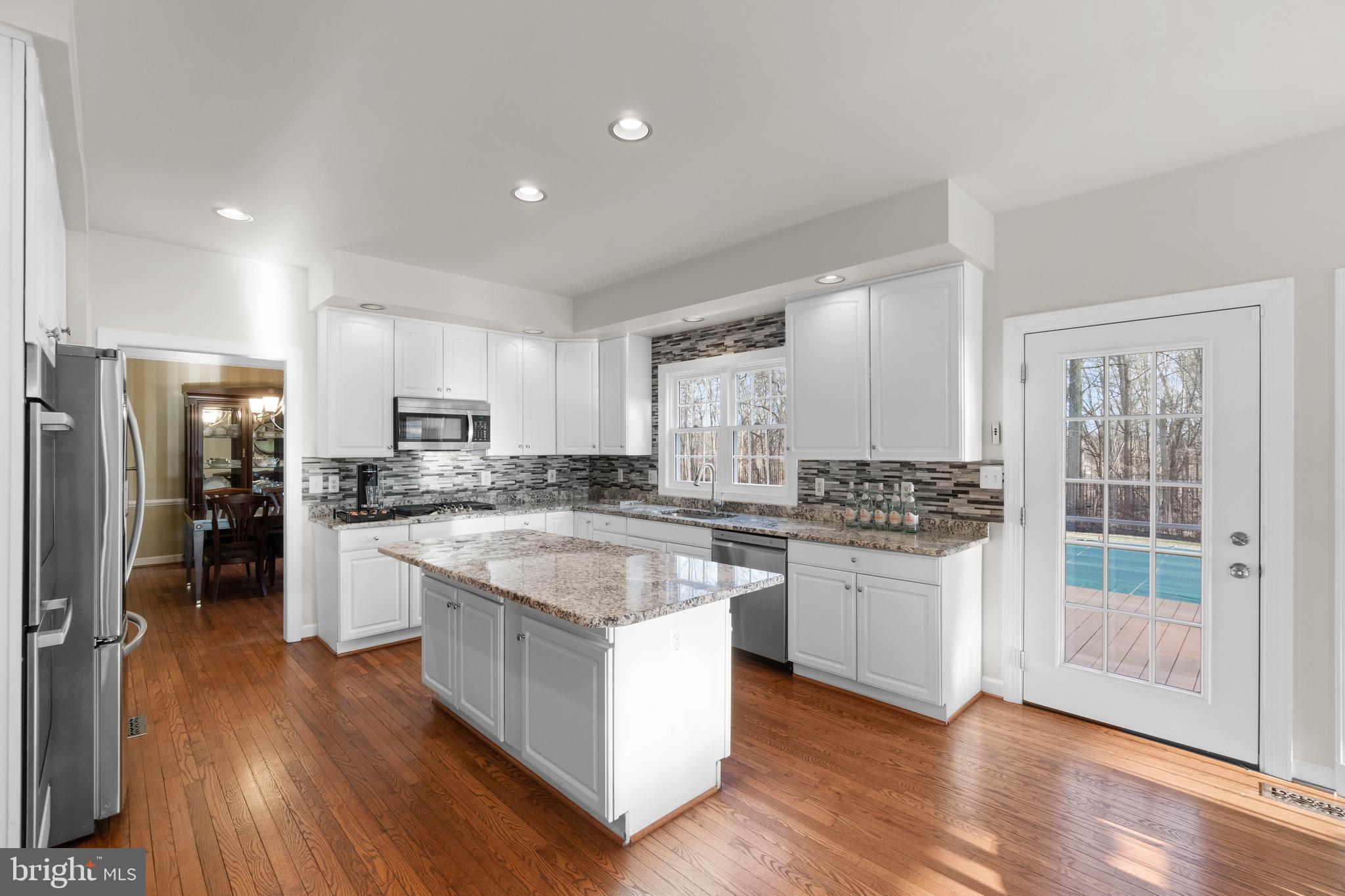 GOVERNORS RUN - Residential