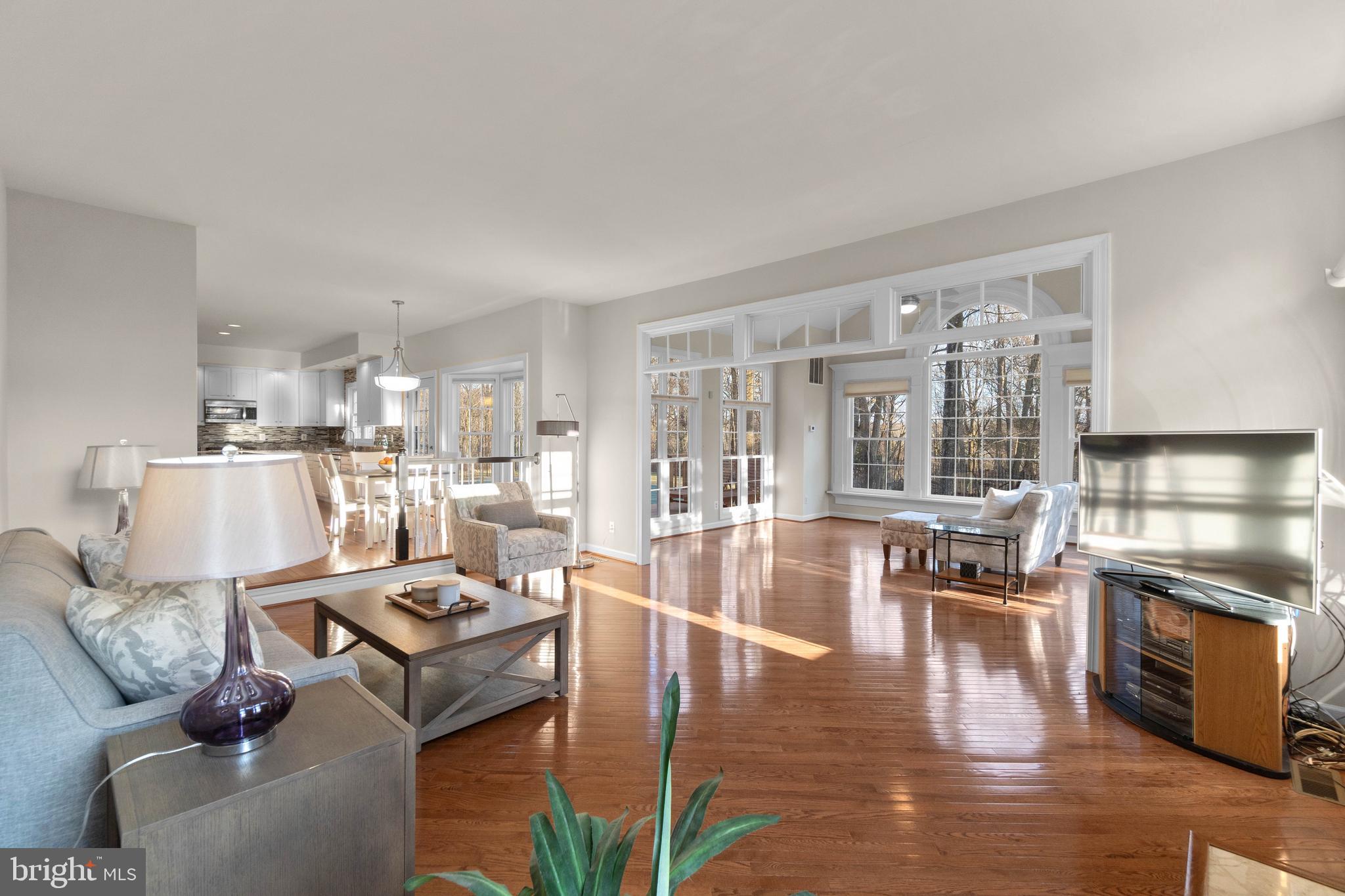 GOVERNORS RUN - Residential