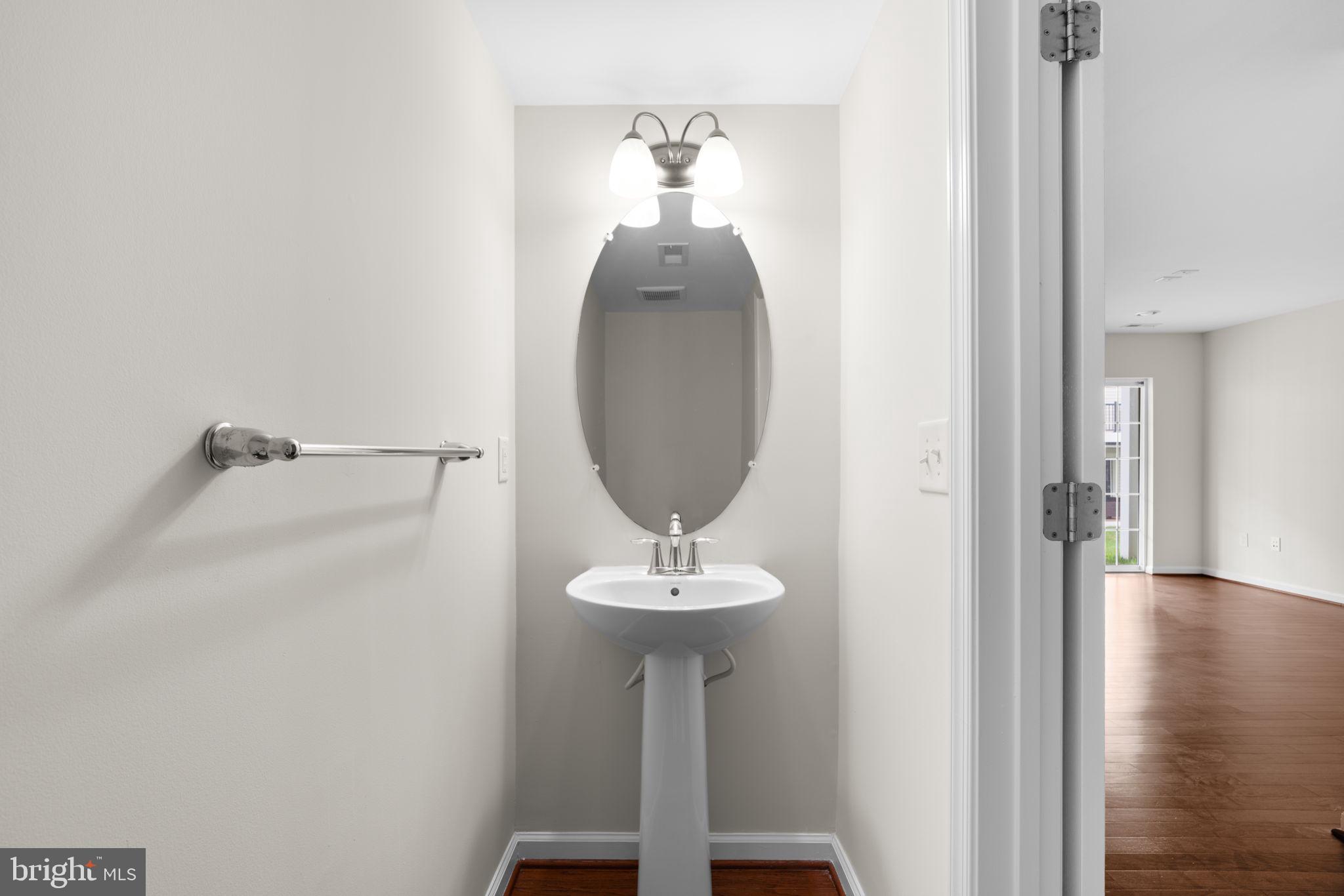 BLUE STREAM - Residential