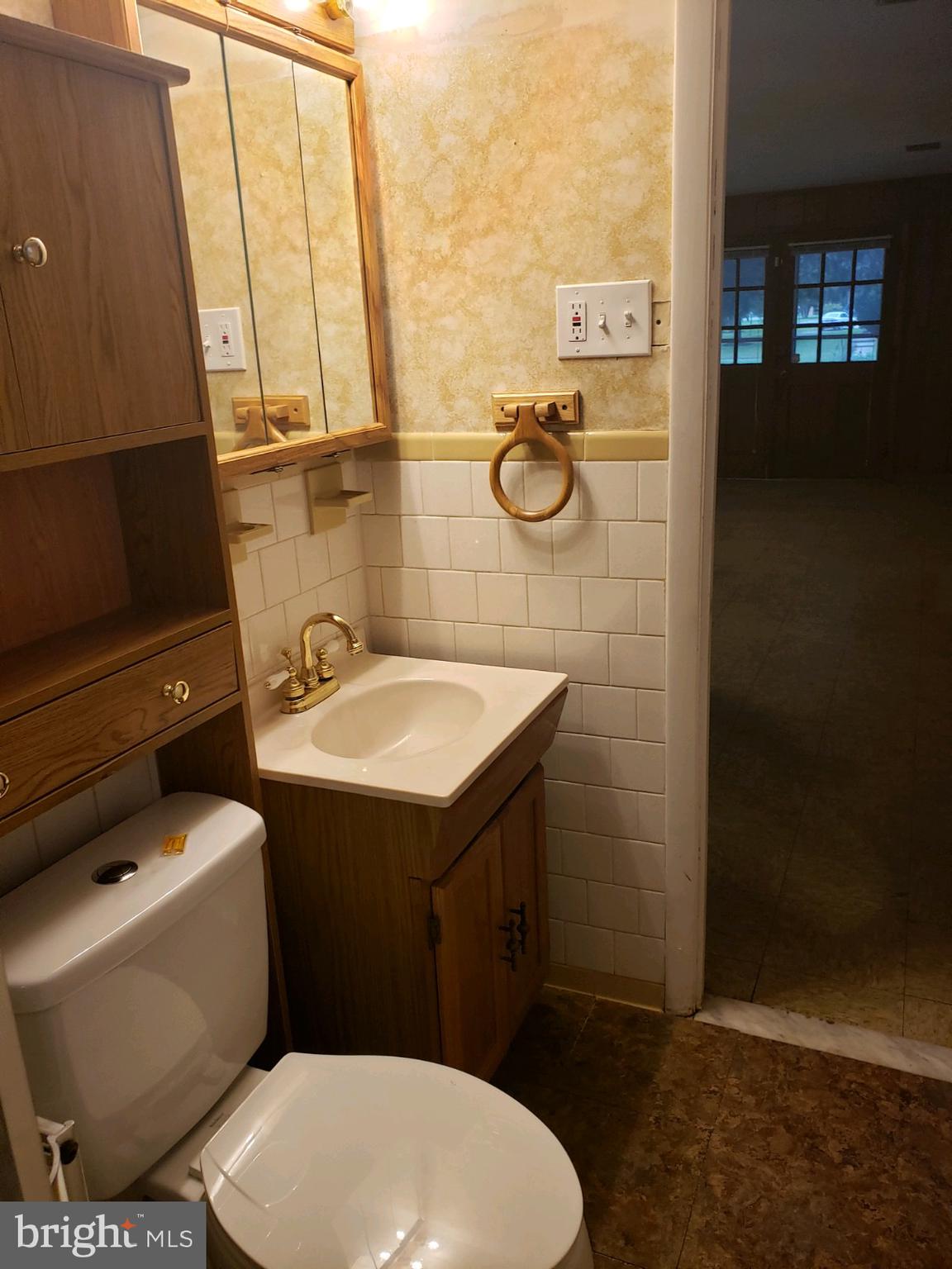 WARBURTON OAKS - Residential