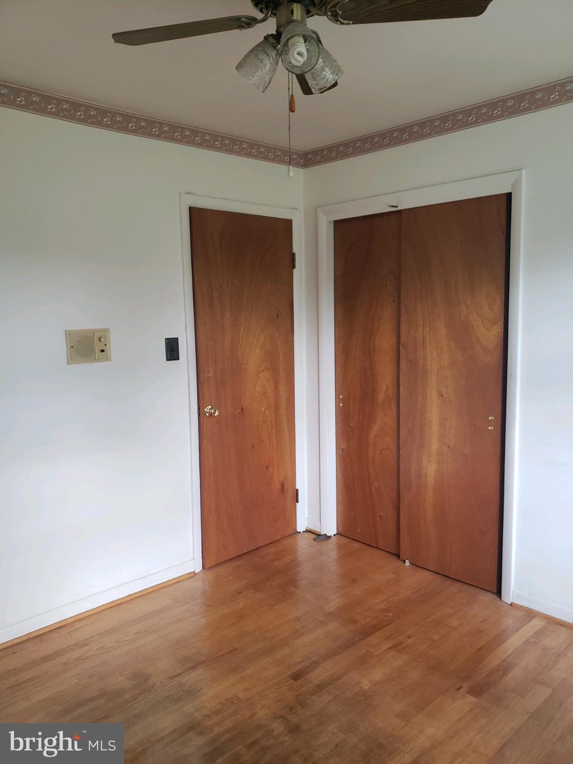 WARBURTON OAKS - Residential