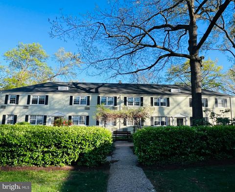 Condo For Rent - 4316 N Pershing Drive #43163<br/> ARLINGTON, VA 22203