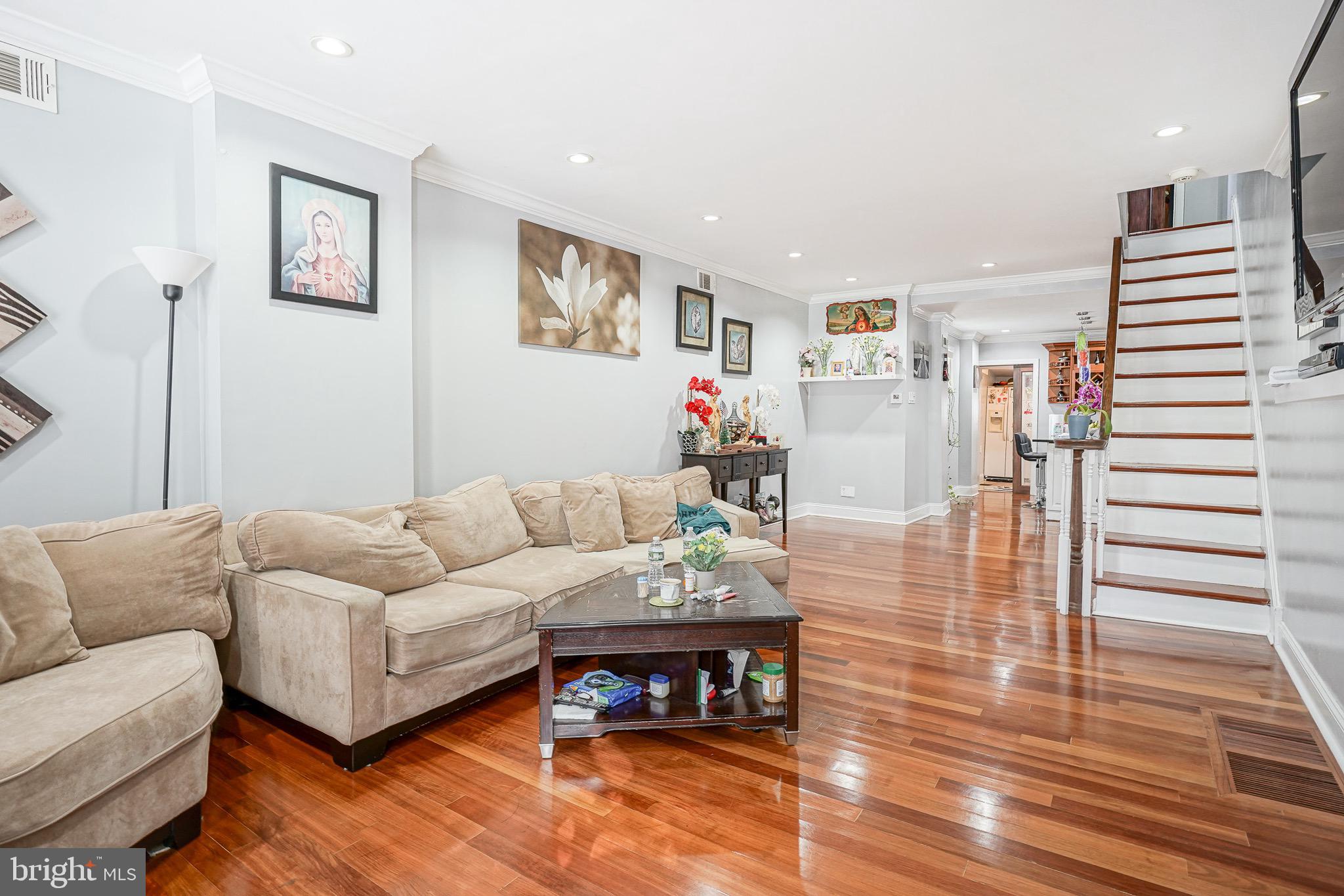 HARROWGATE - Residential