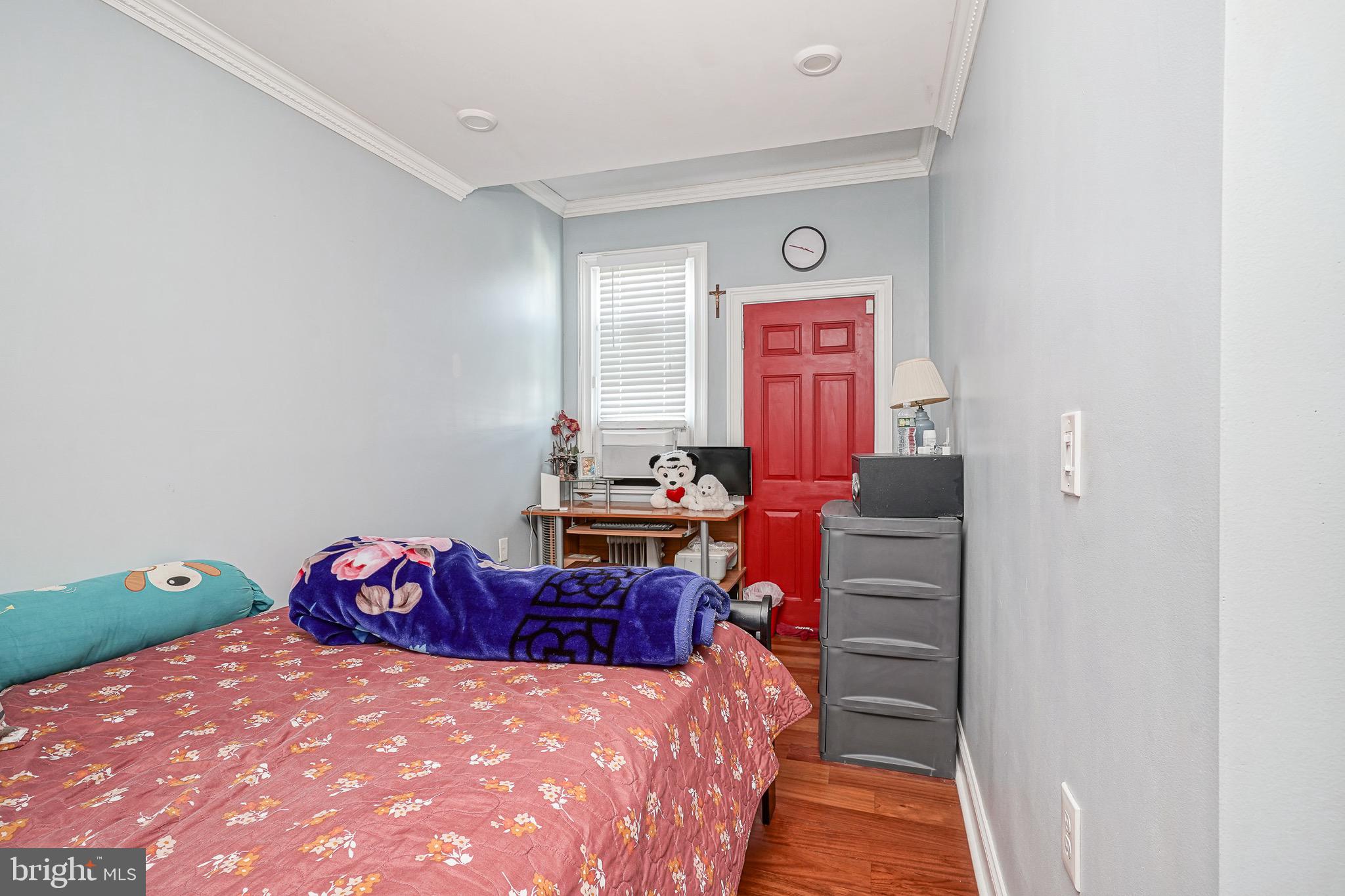 HARROWGATE - Residential