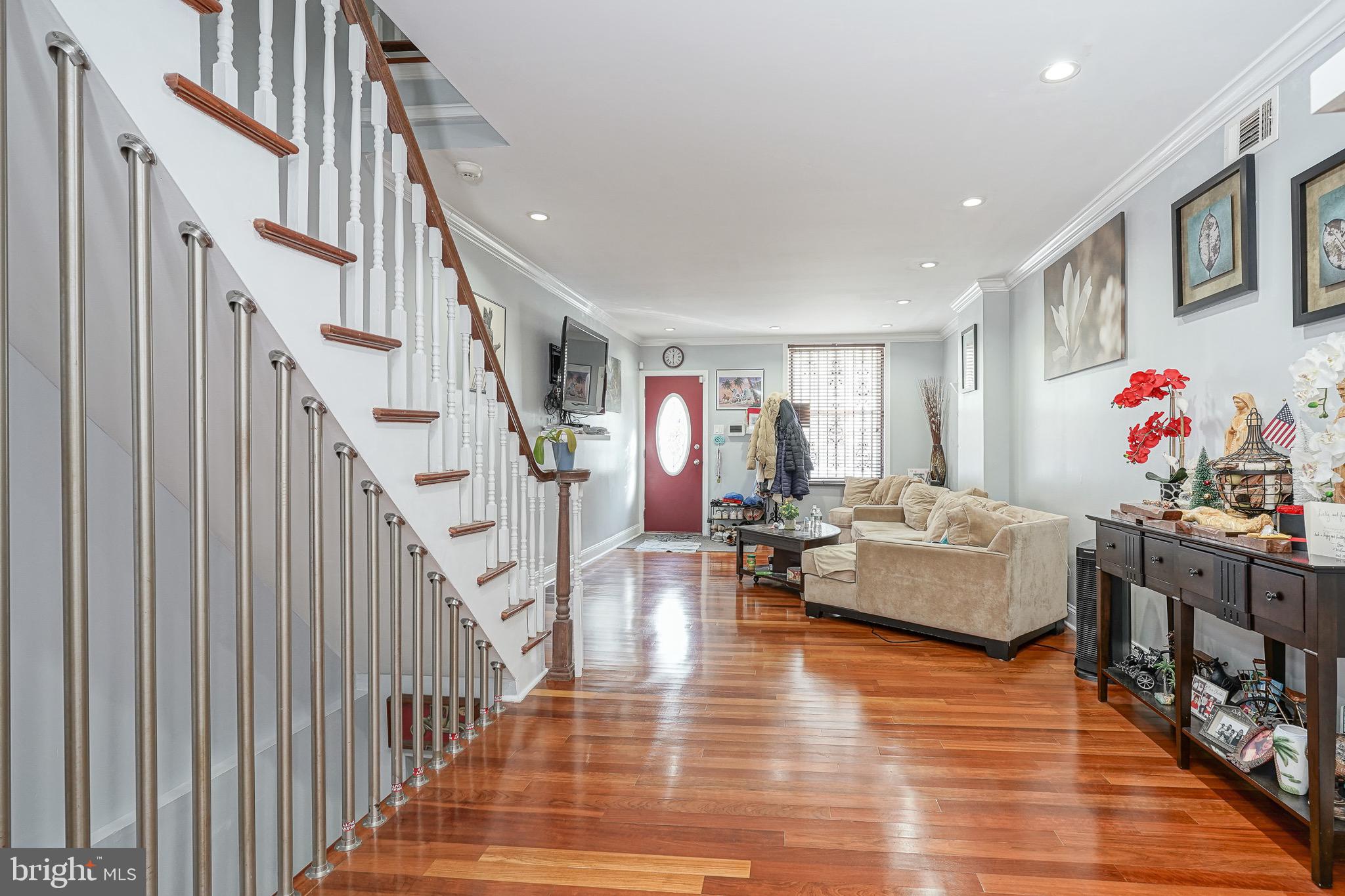 HARROWGATE - Residential