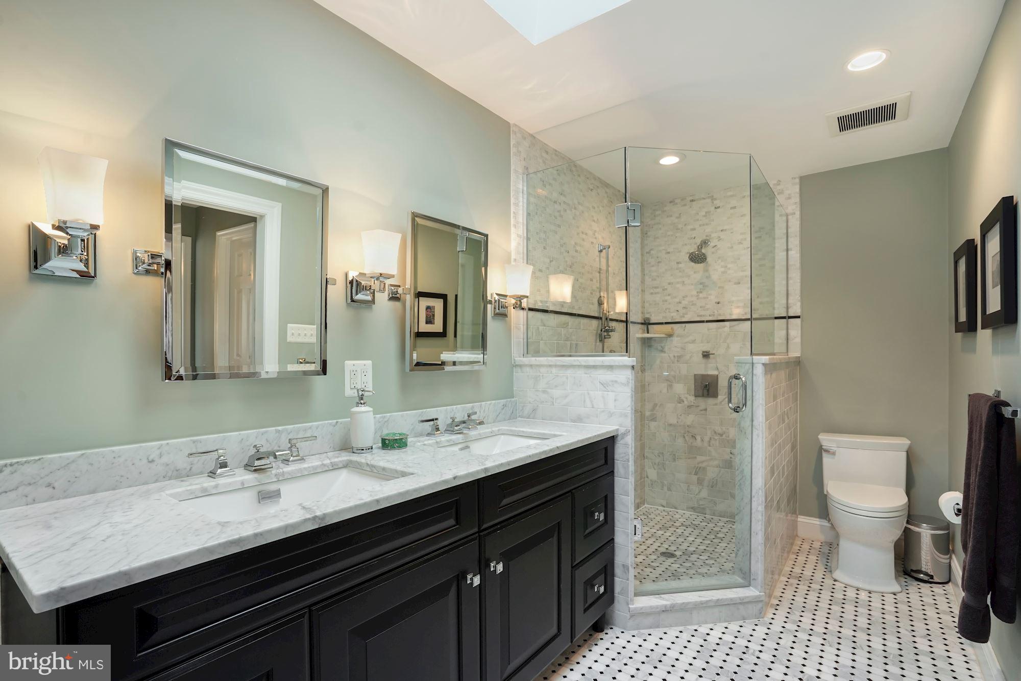 LYNWOOD - Residential