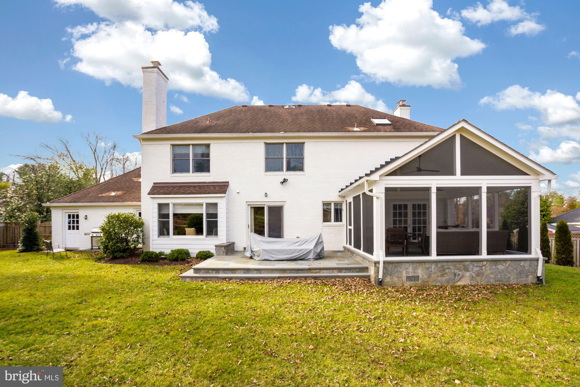 LYNWOOD - Residential