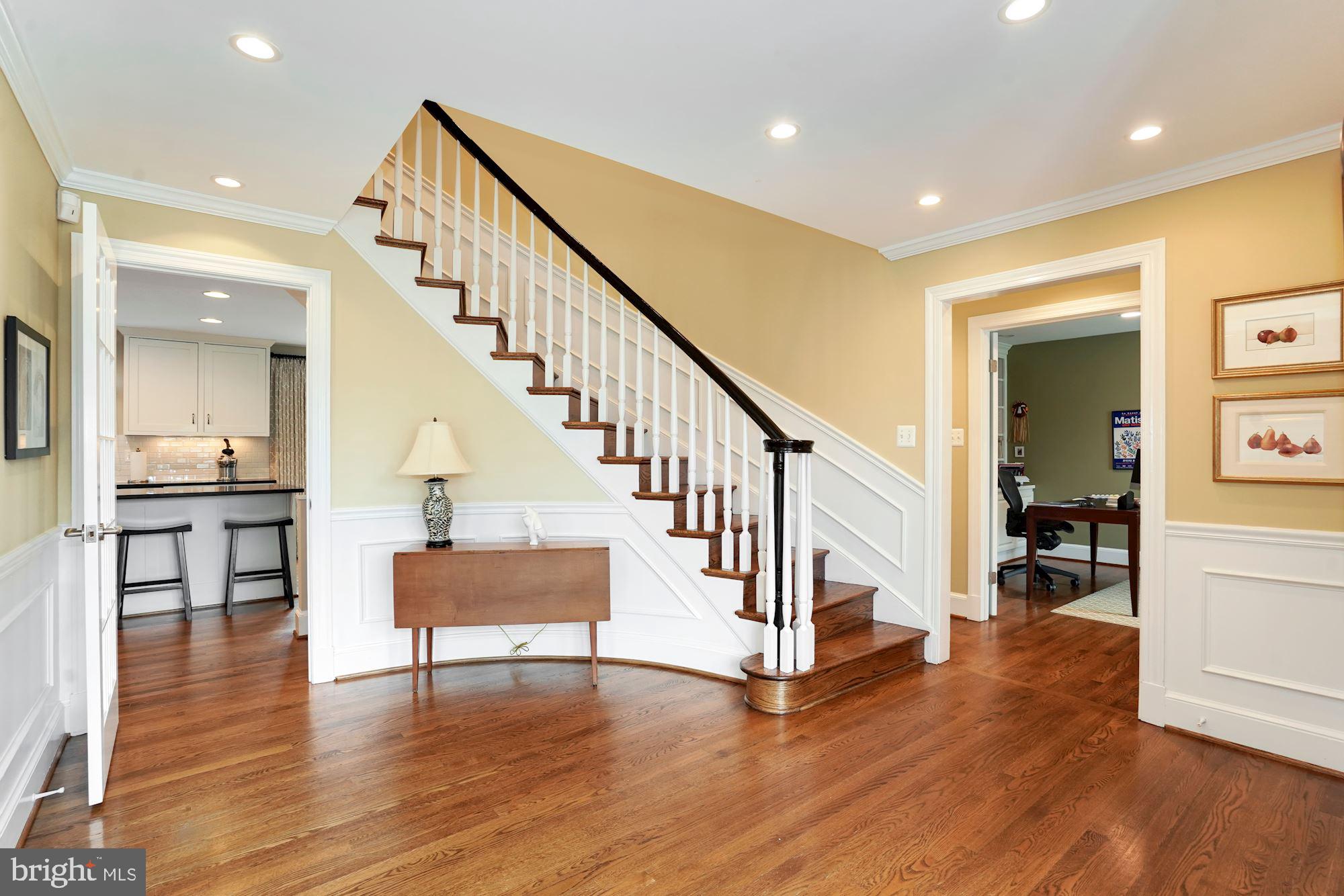 LYNWOOD - Residential