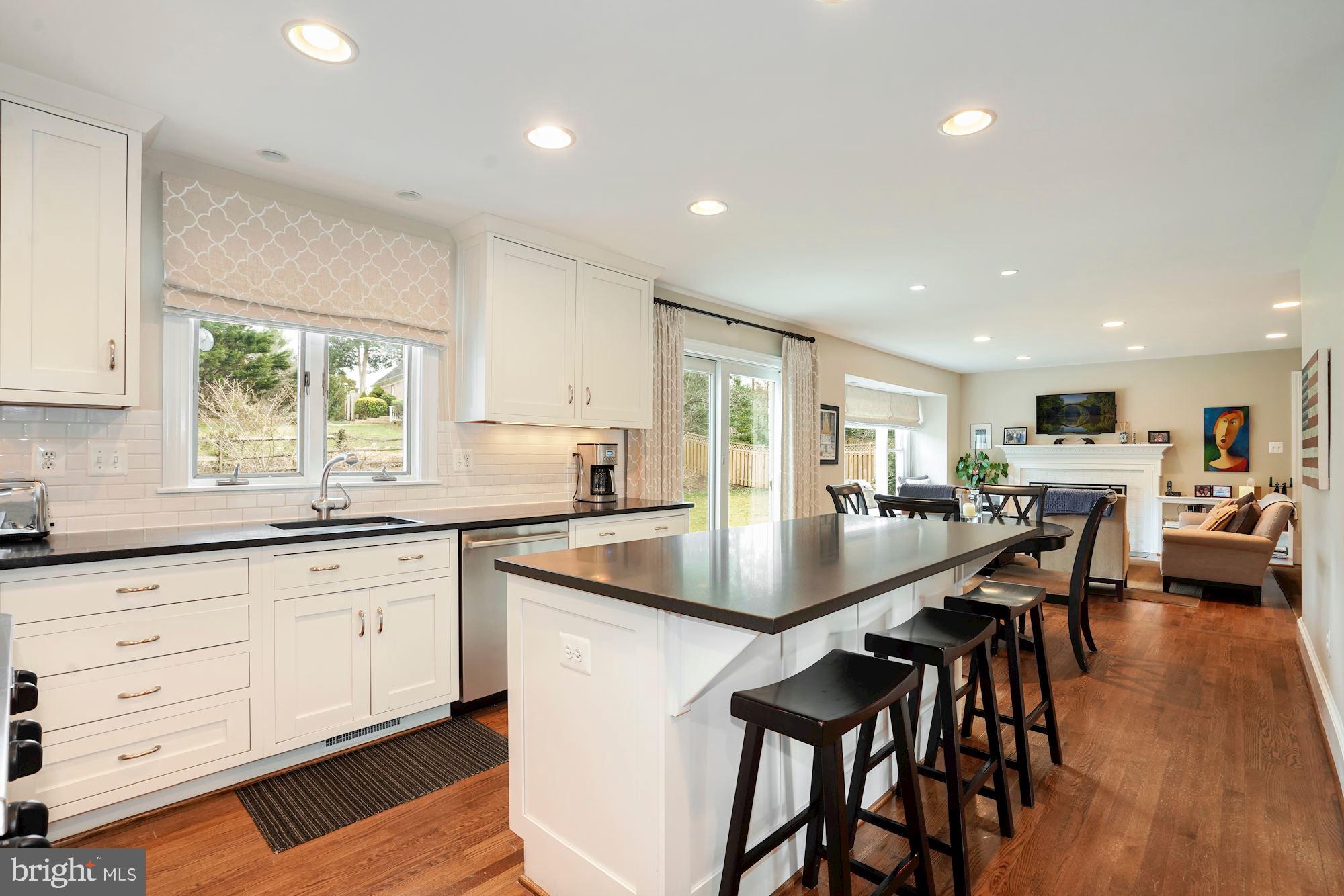 LYNWOOD - Residential