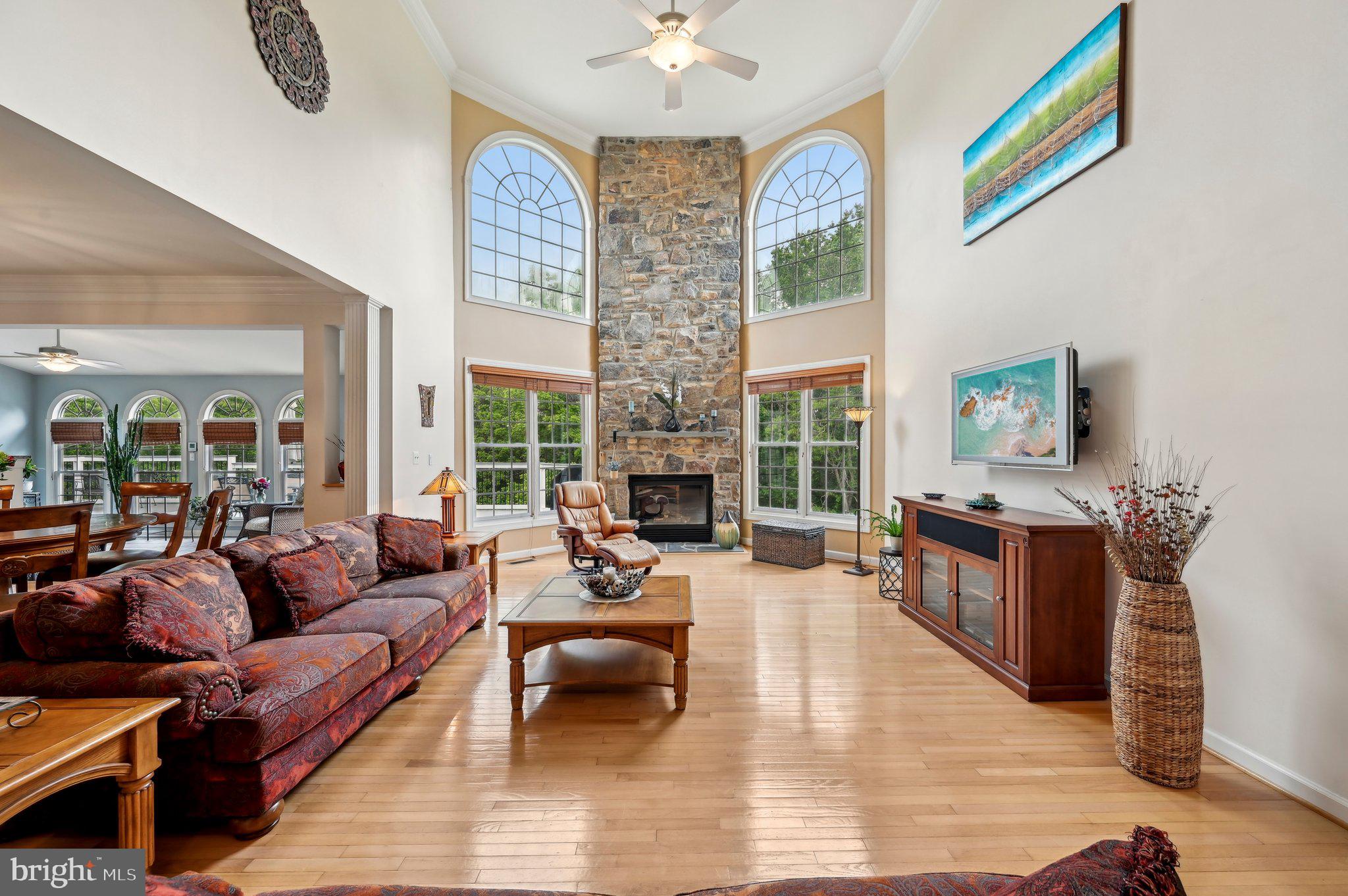 RIVER DOWNS - Residential