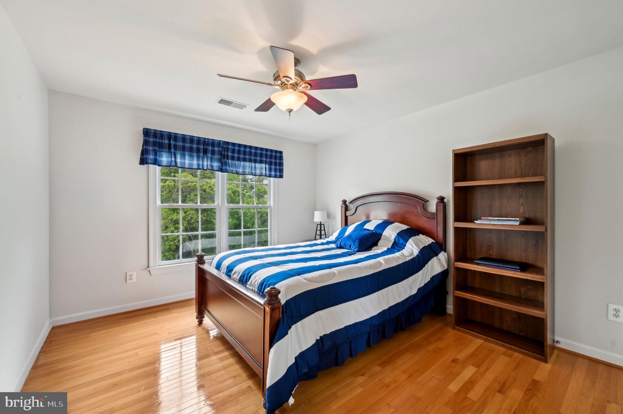 RIVER DOWNS - Residential