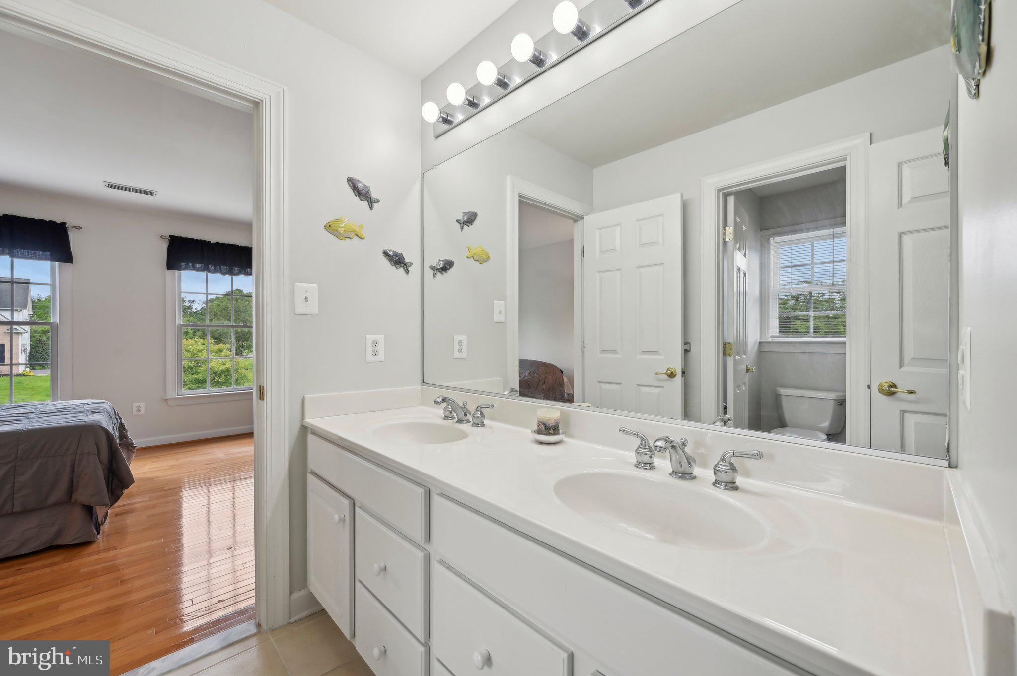 RIVER DOWNS - Residential